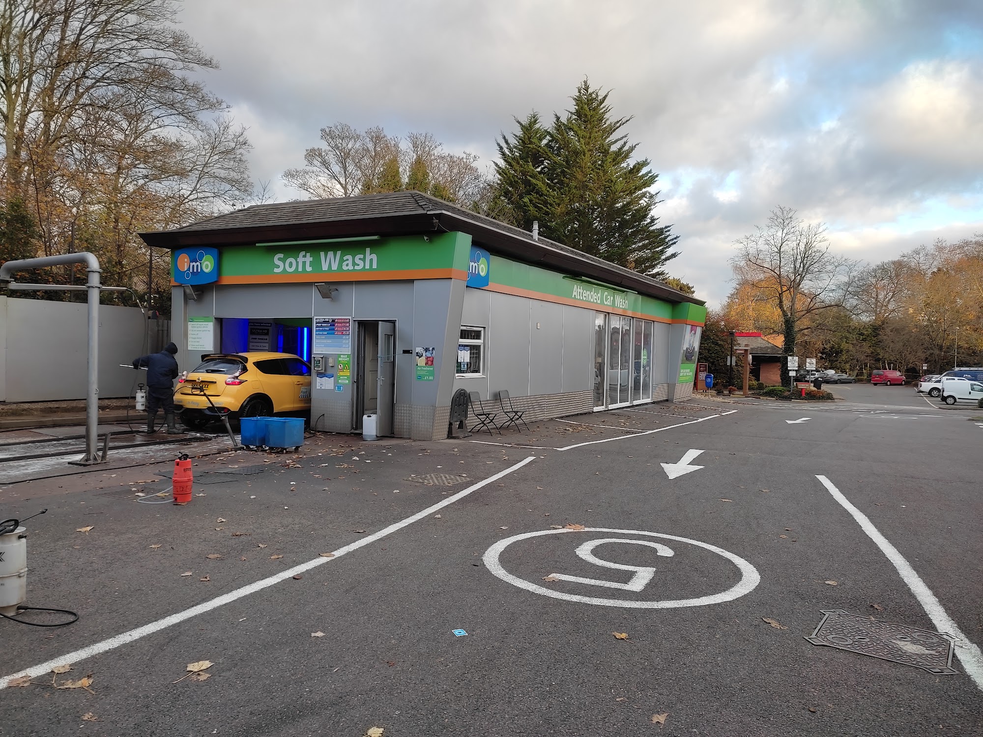 IMO Car Wash Aldershot