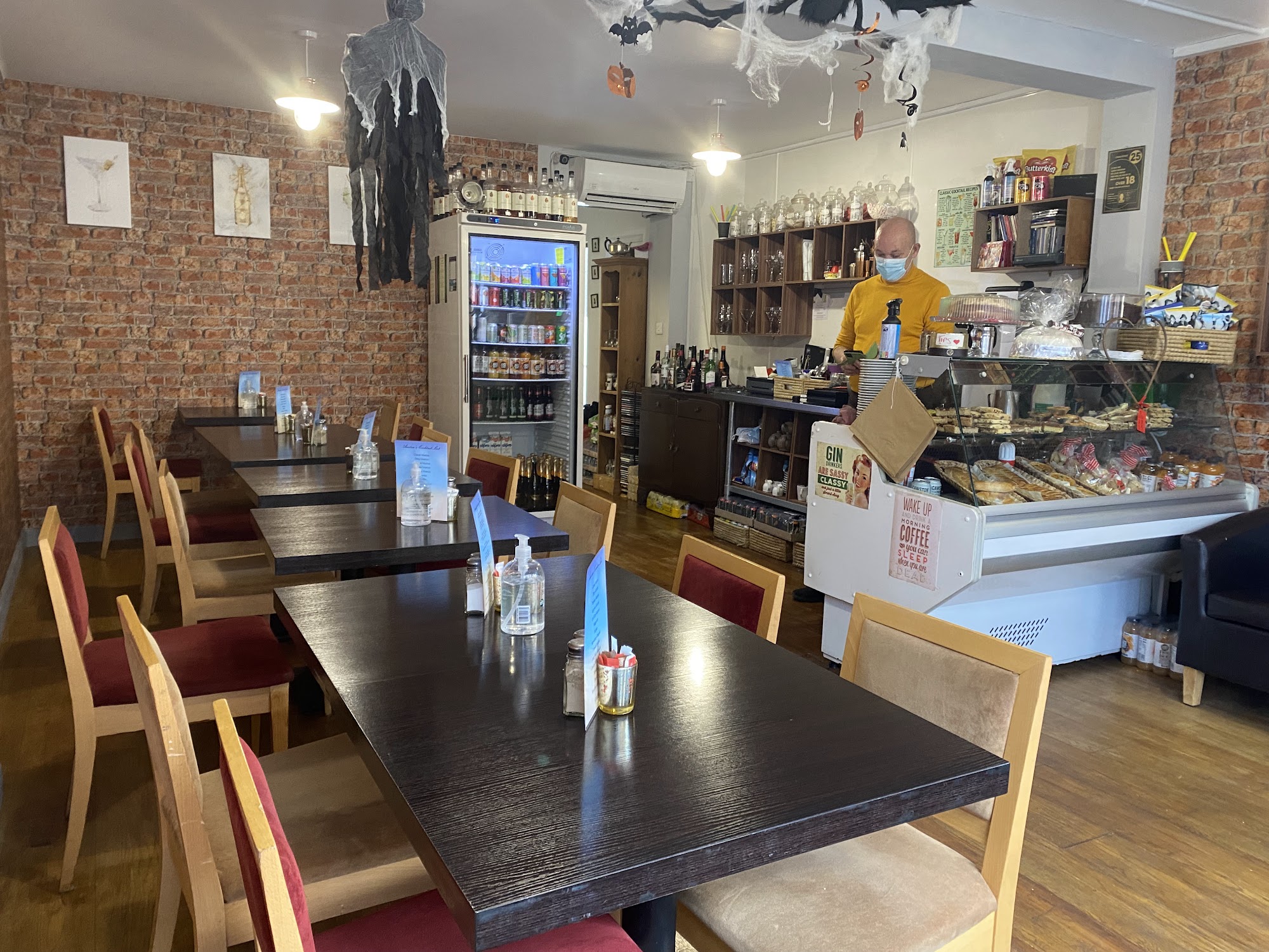 Austen's Cafe 7 Lenten St, Alton