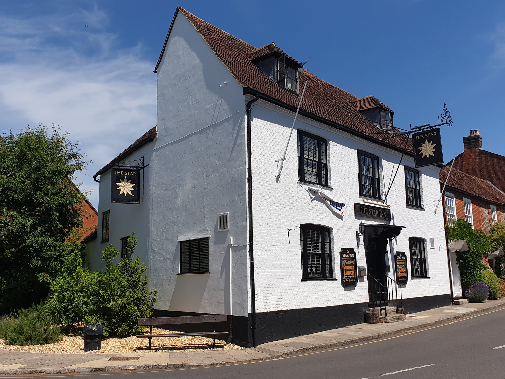 Ascot Lloyd - Independent Financial Advisers serving Romsey and Hampshire.