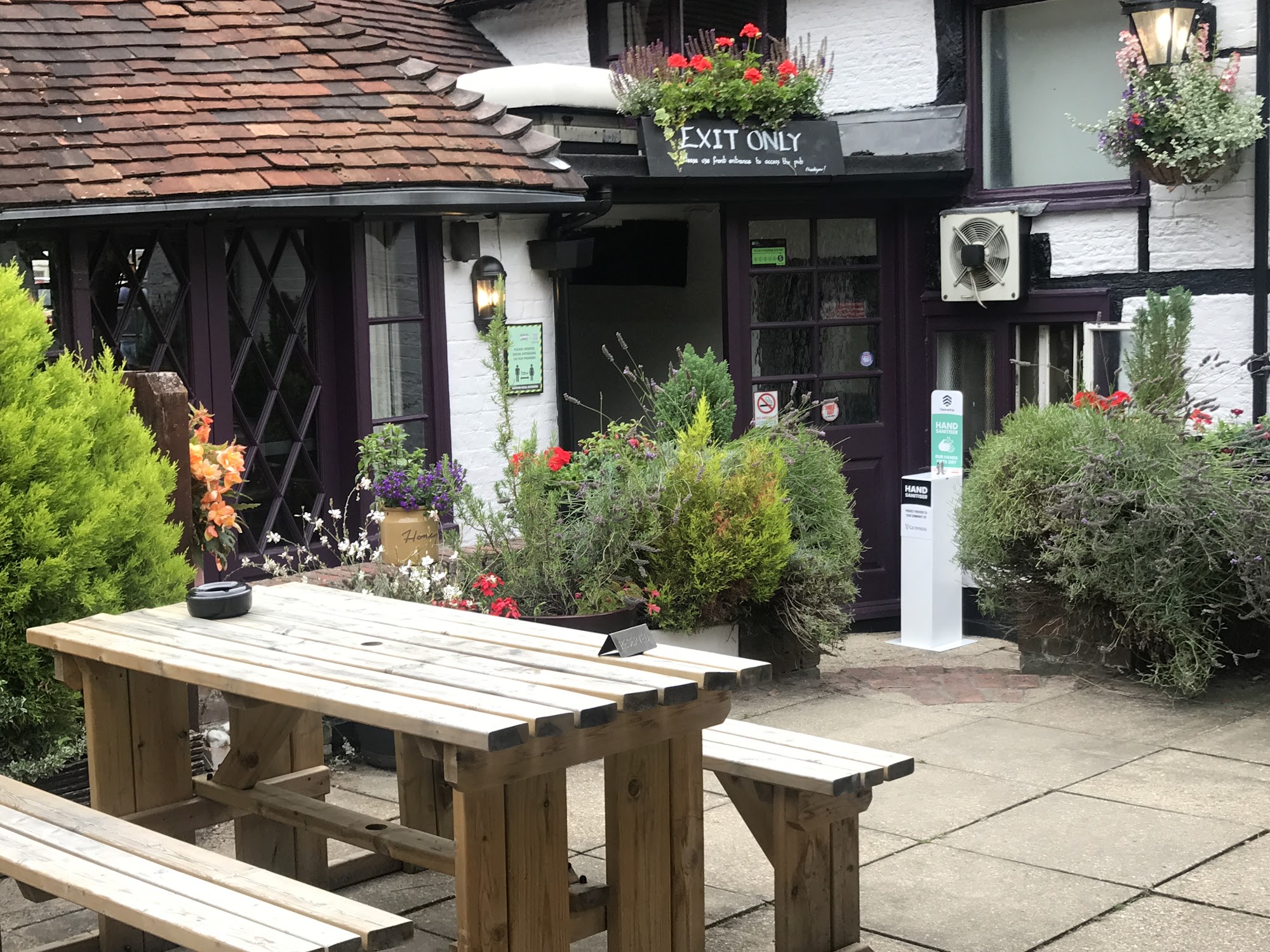 Three Tuns Romsey 58 Middlebridge St, Romsey