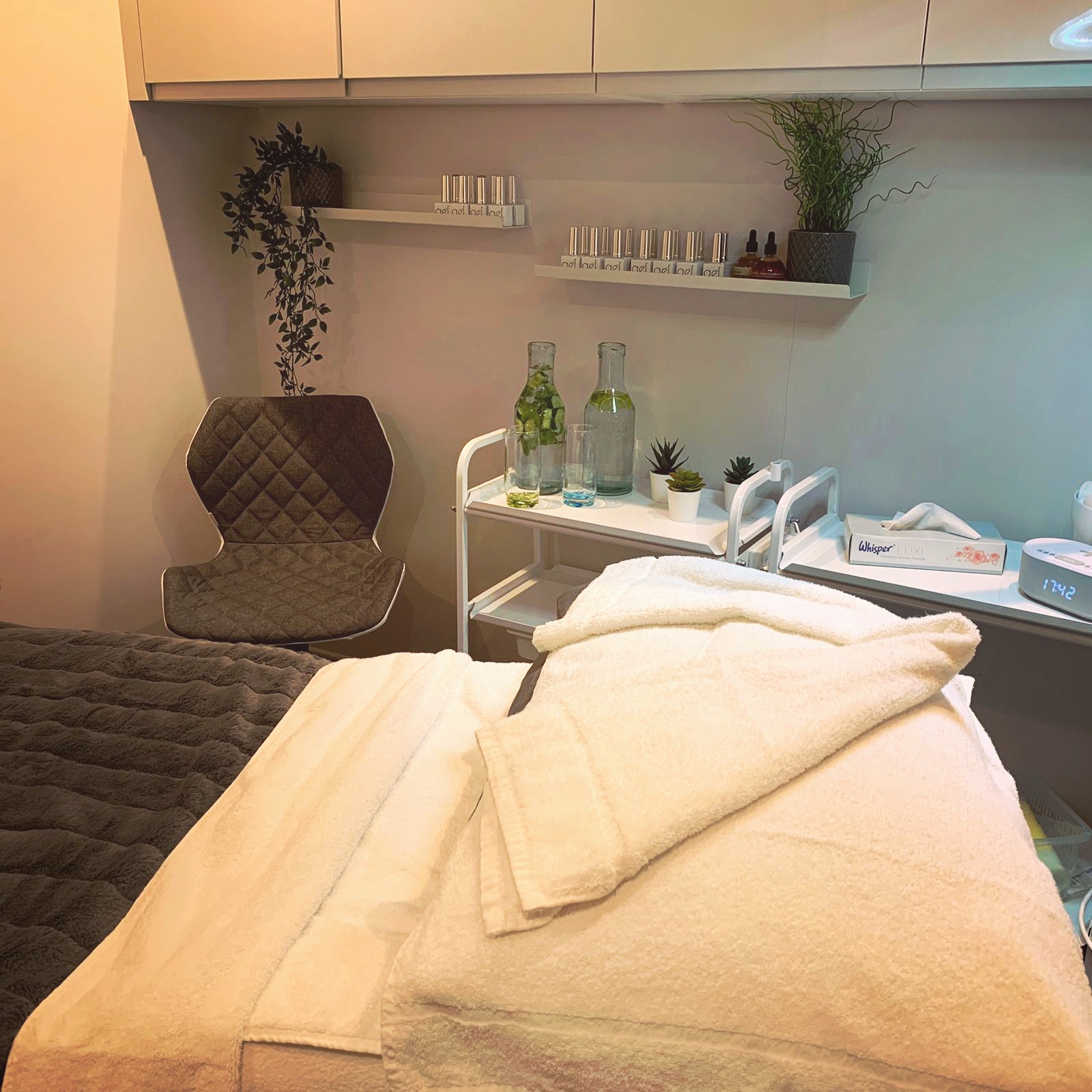 Agora Heart - Beauty & Wellbeing Totton