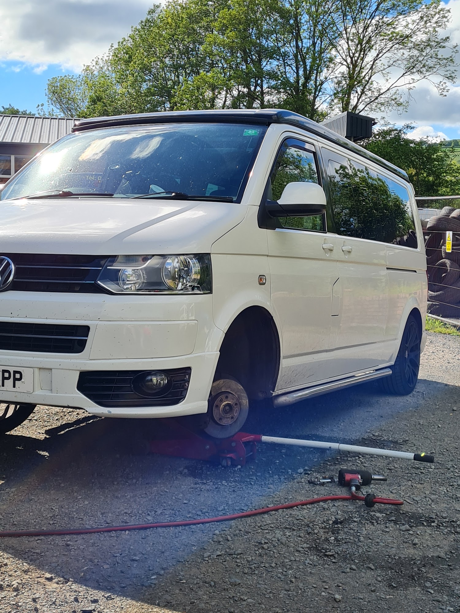 Kington tyres