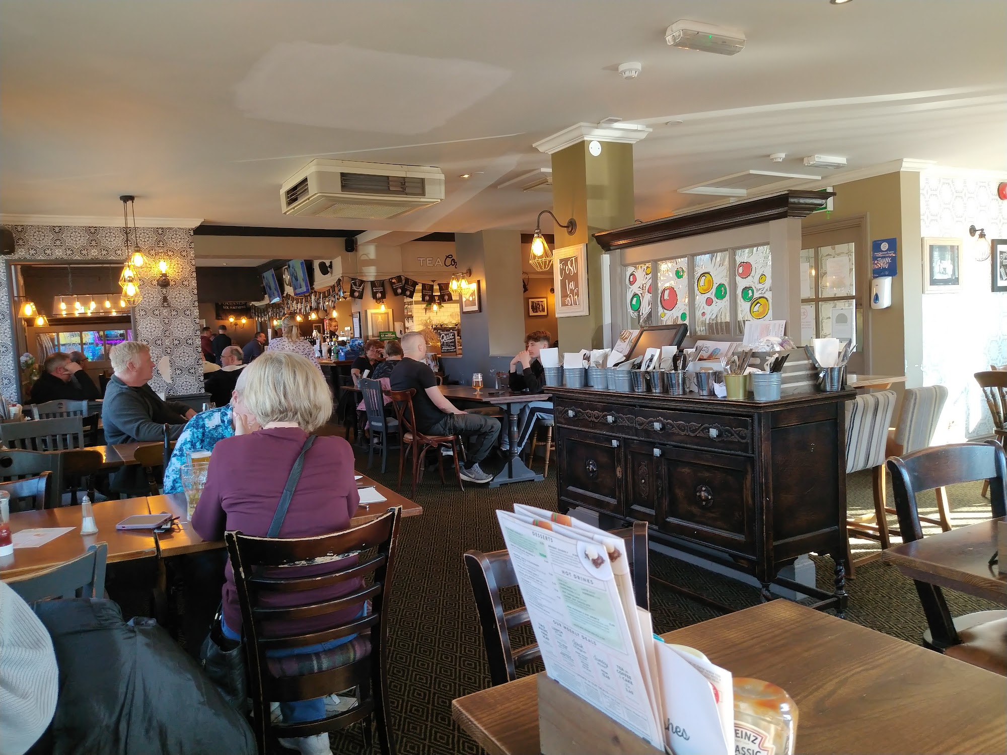 The Swan College Rd, Abbots Langley