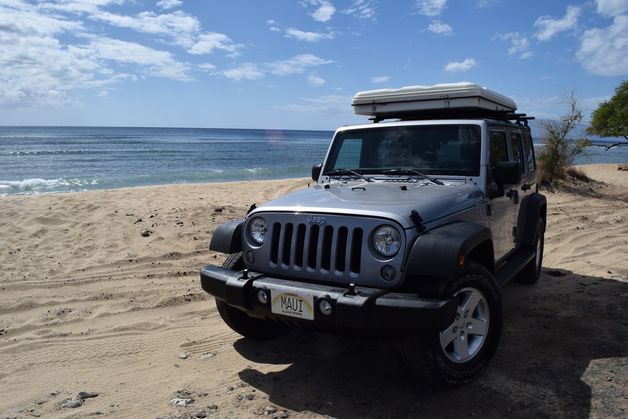 CampCar - Maui Jeep Camper Rentals, Campervan Rentals