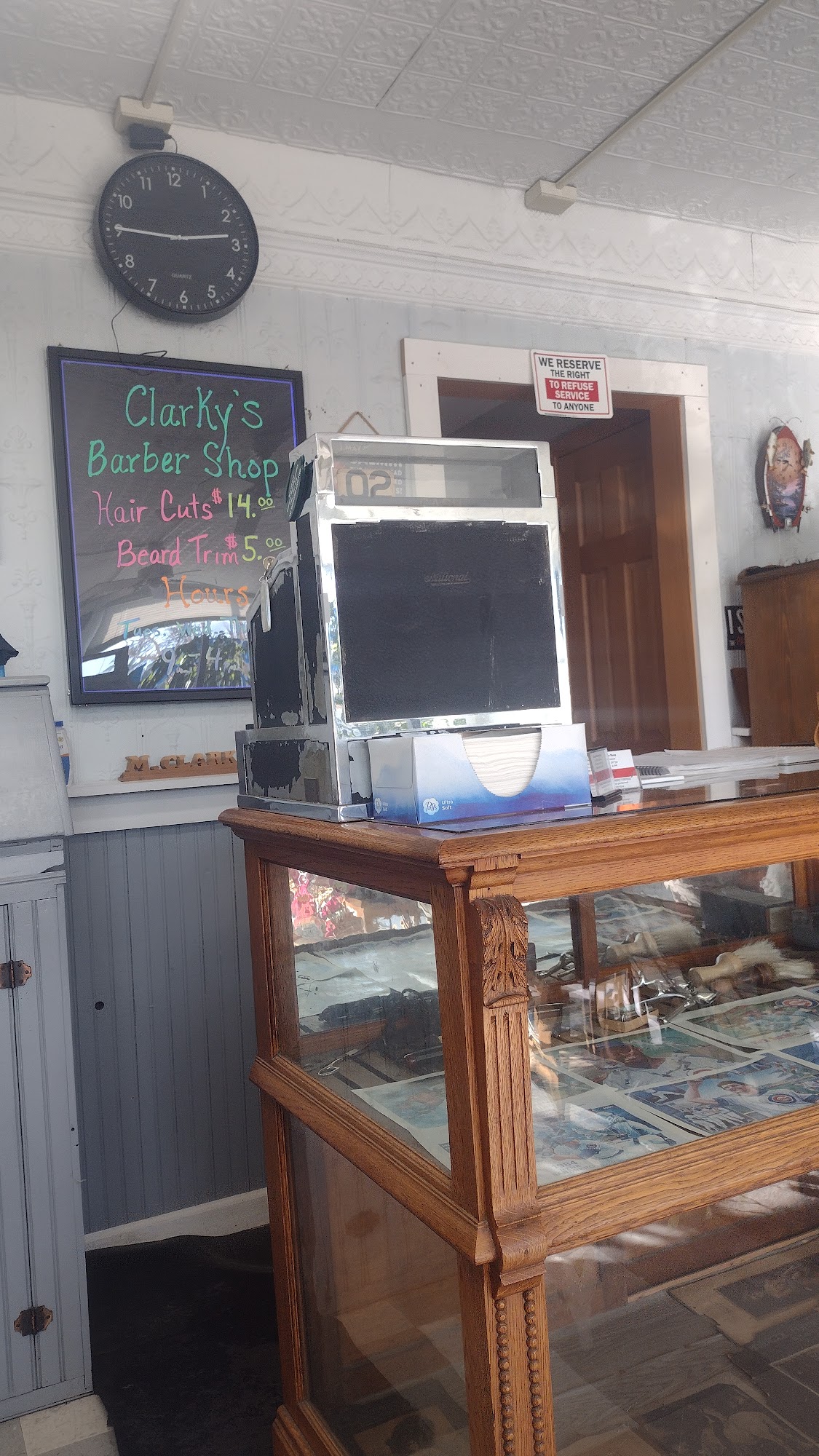 Clarky's Barber Shop