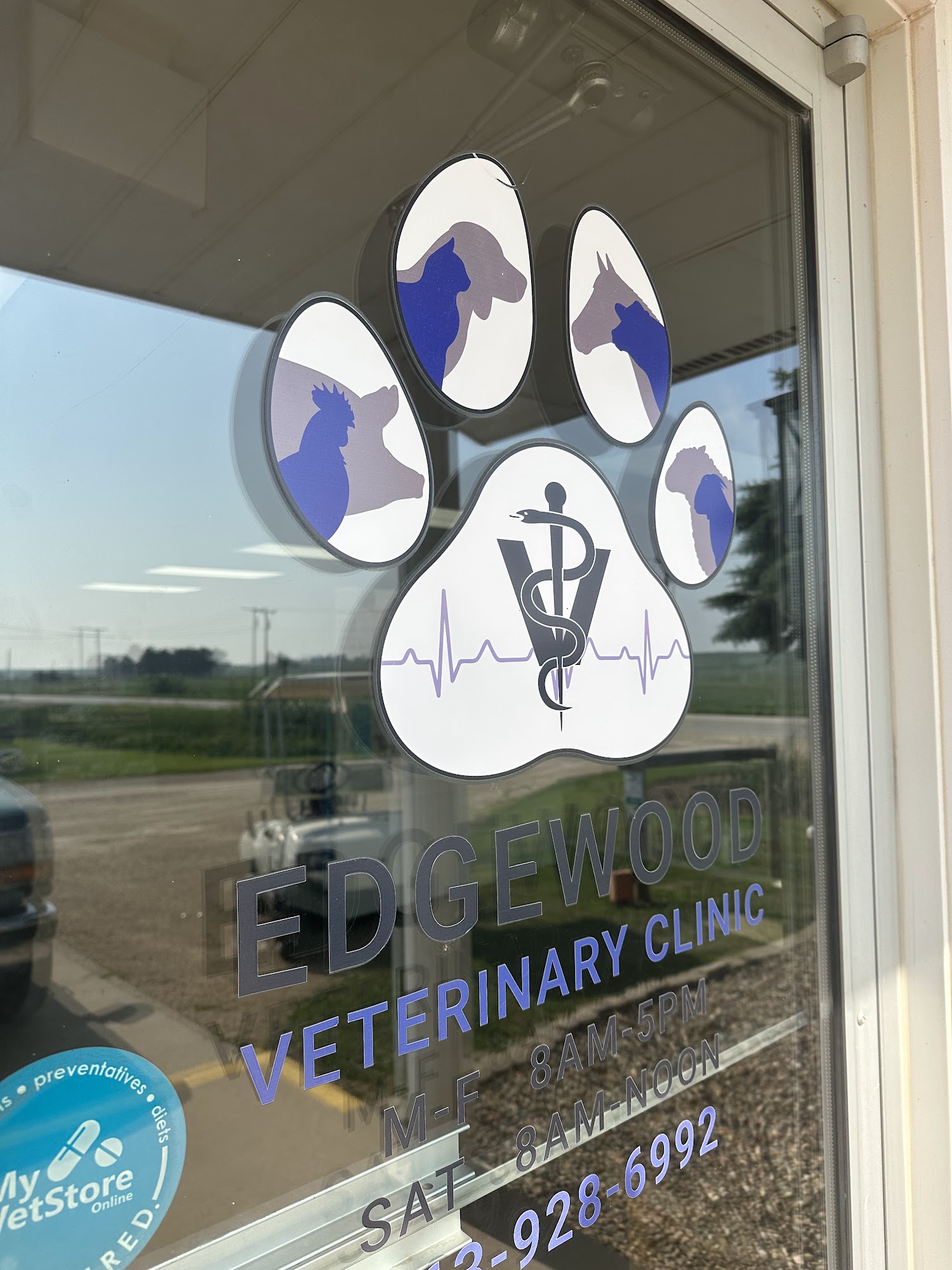 Edgewood Veterinary Clinic 2078 IA-3, Edgewood Iowa 52042