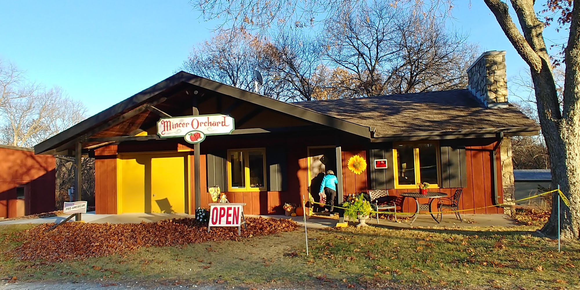 Mincer Orchard & Farms