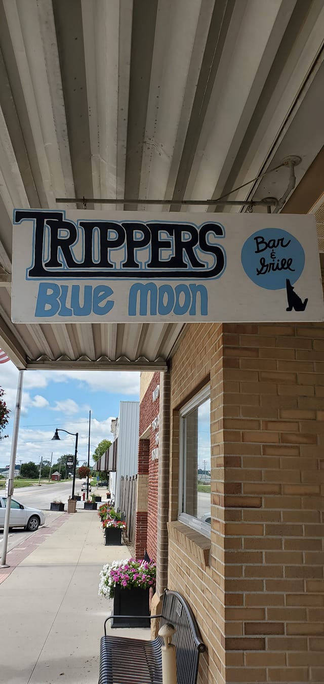 Blue Moon Bar
