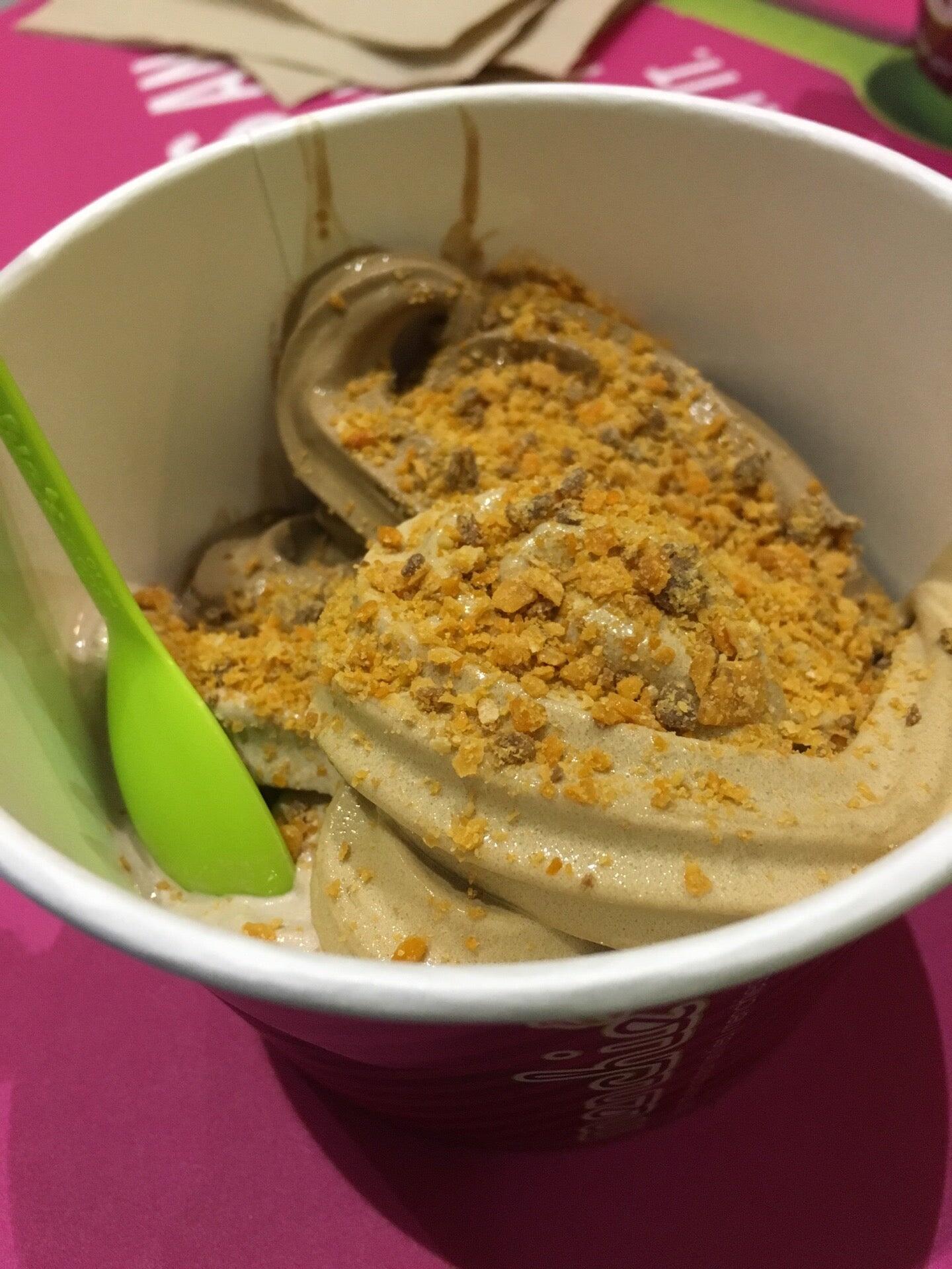 Menchie's Frozen Yogurt