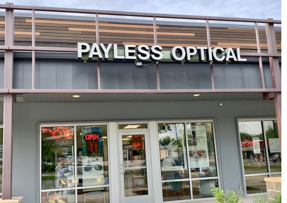 Payless Optical 7212 University Ave, Windsor Heights Iowa 50324