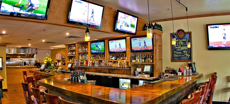 Taphouse Pub & Eatery | Downtown Boise