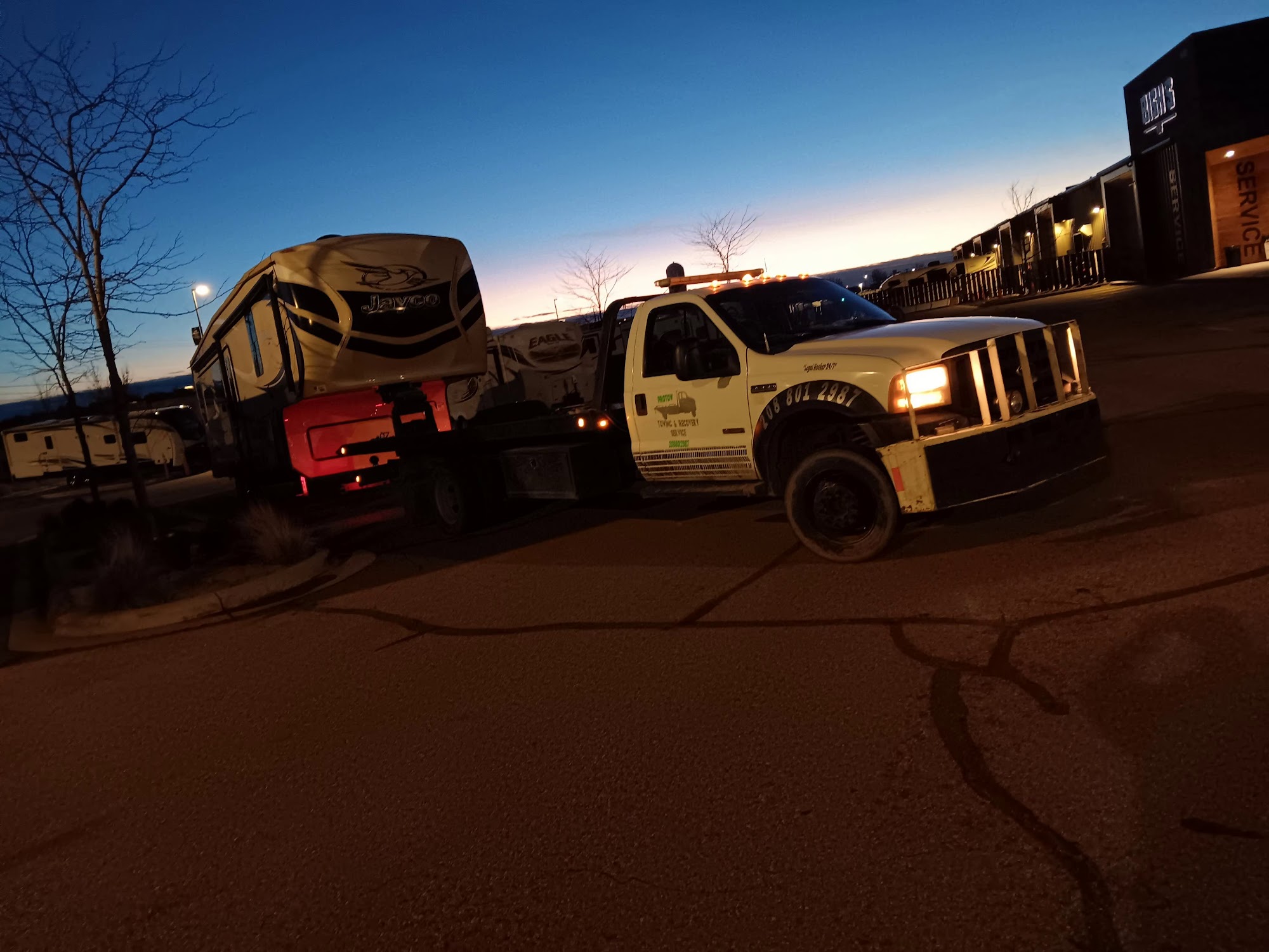 Pro Tow Towing and Recovery LLC