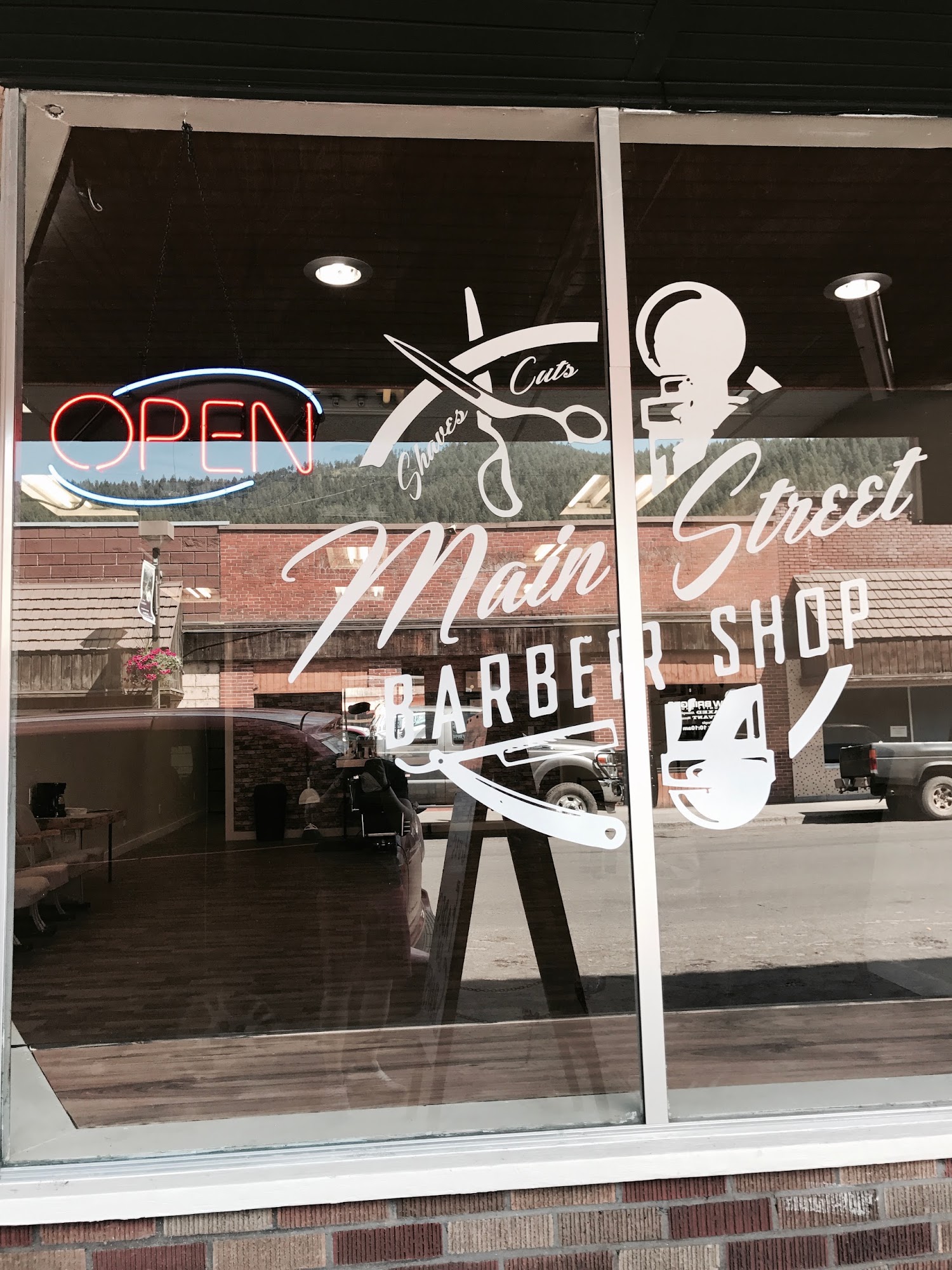 Main Street Barber Shop 221 Main St, Orofino Idaho 83544