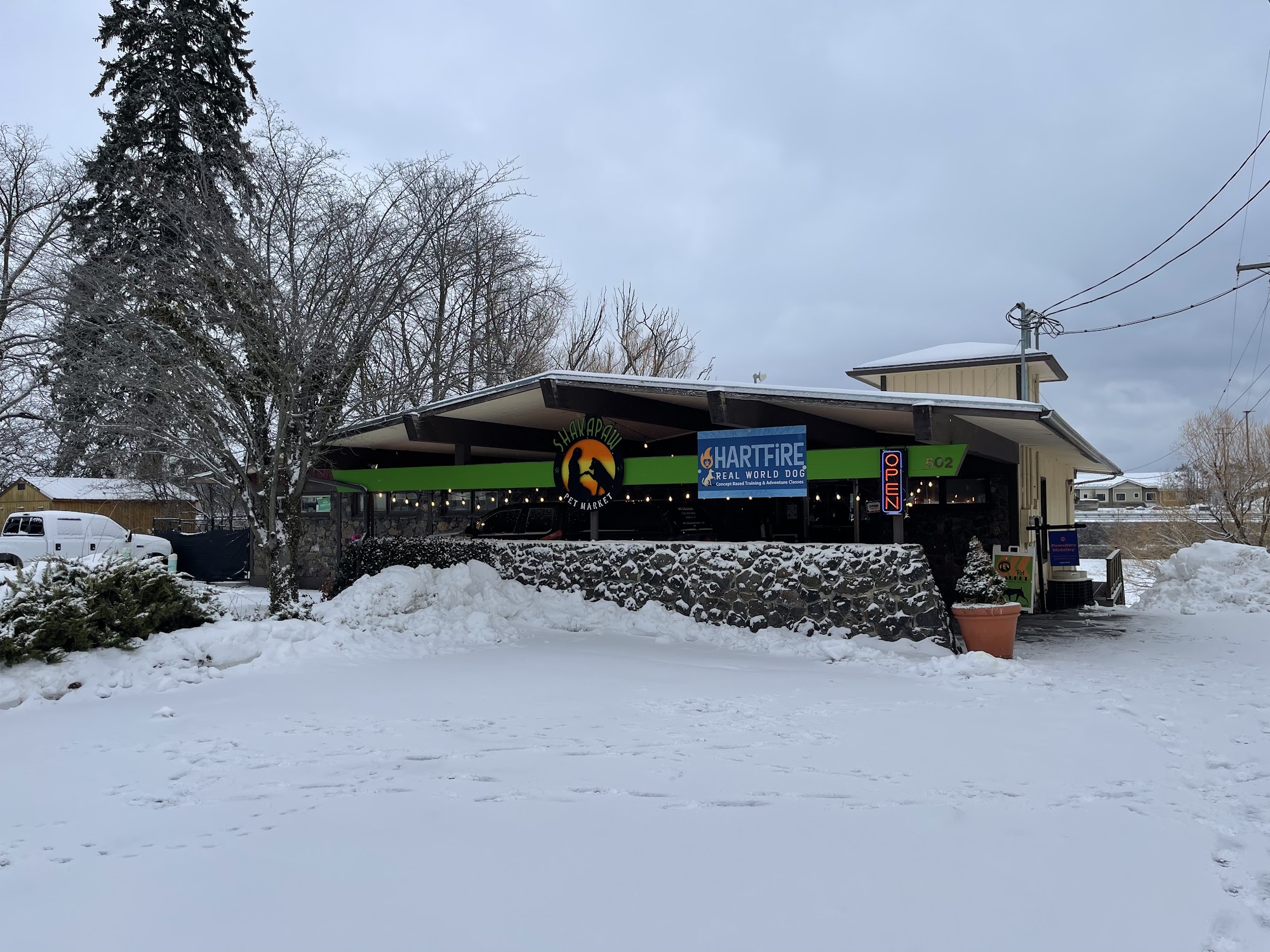 Shakapaw Pet Market Sandpoint