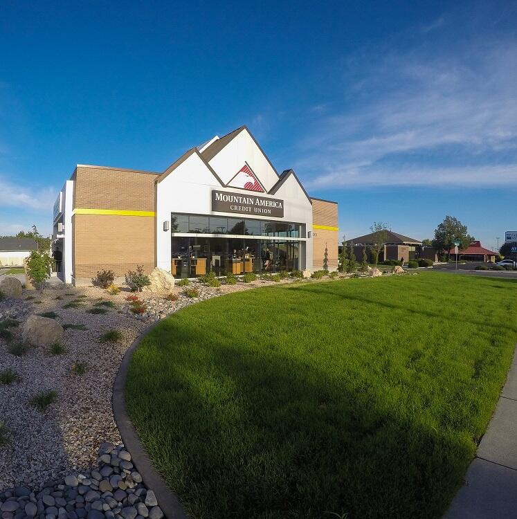 Mountain America Credit Union Twin Falls Idaho MOUNTAIN AMERICA CREDIT UNION - 1061 Blue Lakes Blvd N, Twin Falls ID
