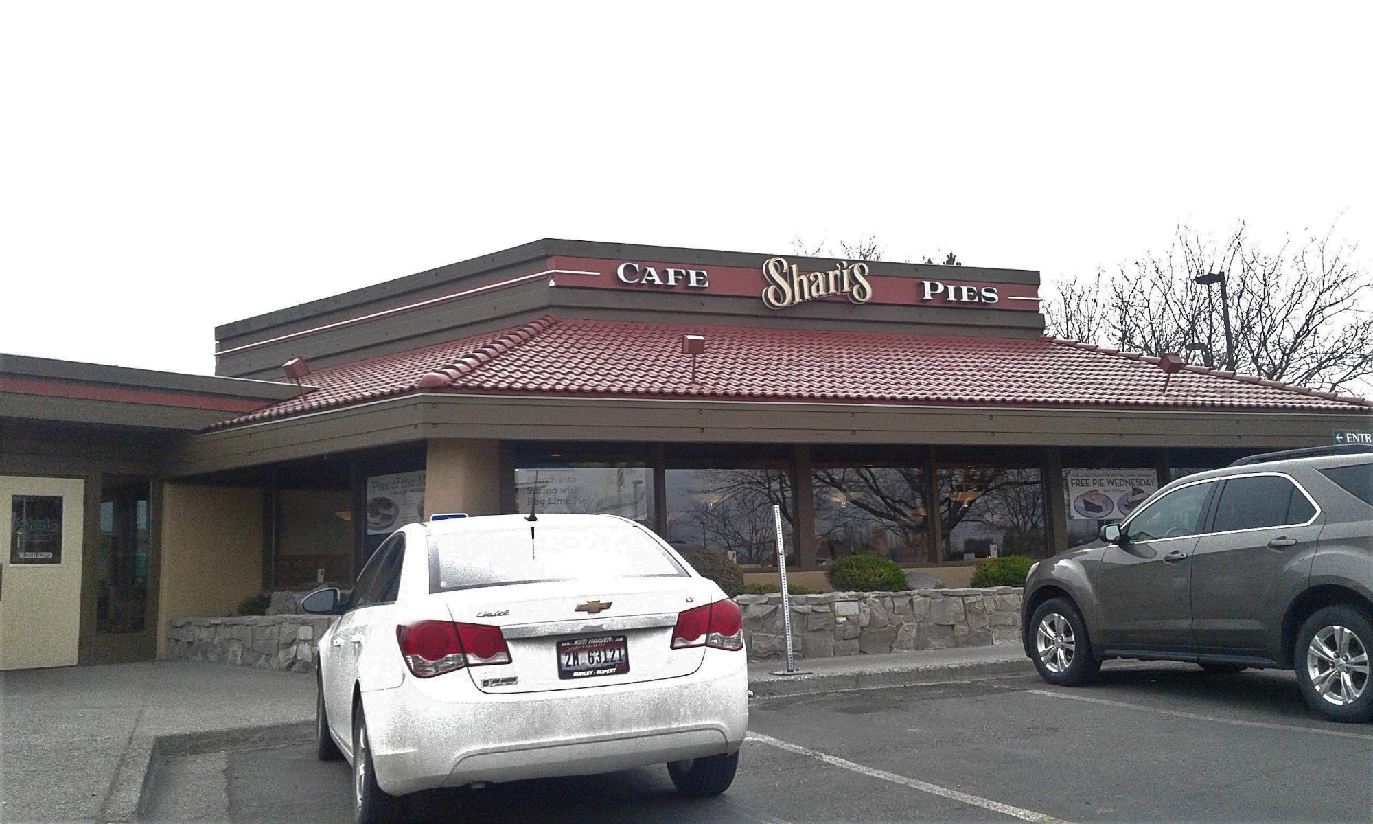 Shari's Cafe and Pies