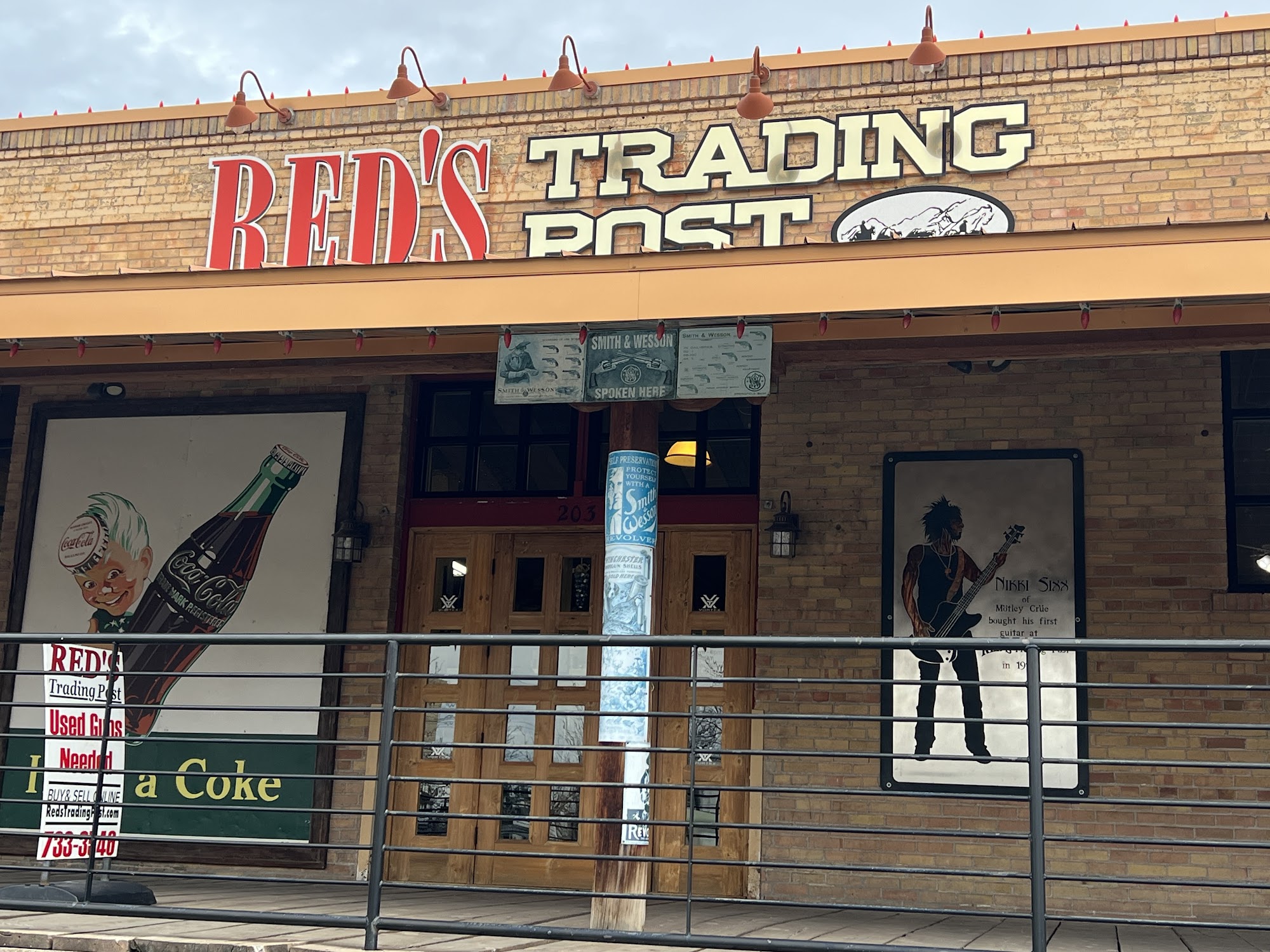 Red's Trading Post