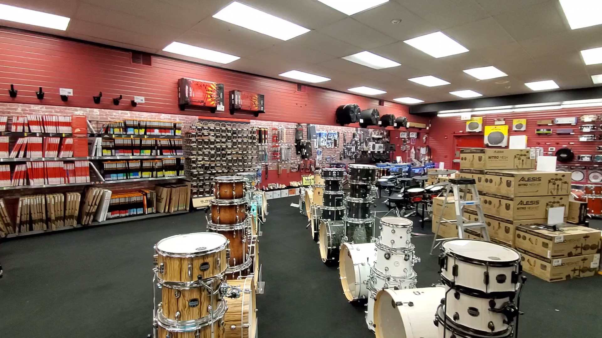 GUITAR CENTER - 2375 S Arlington Heights Rd, Arlington Heights IL