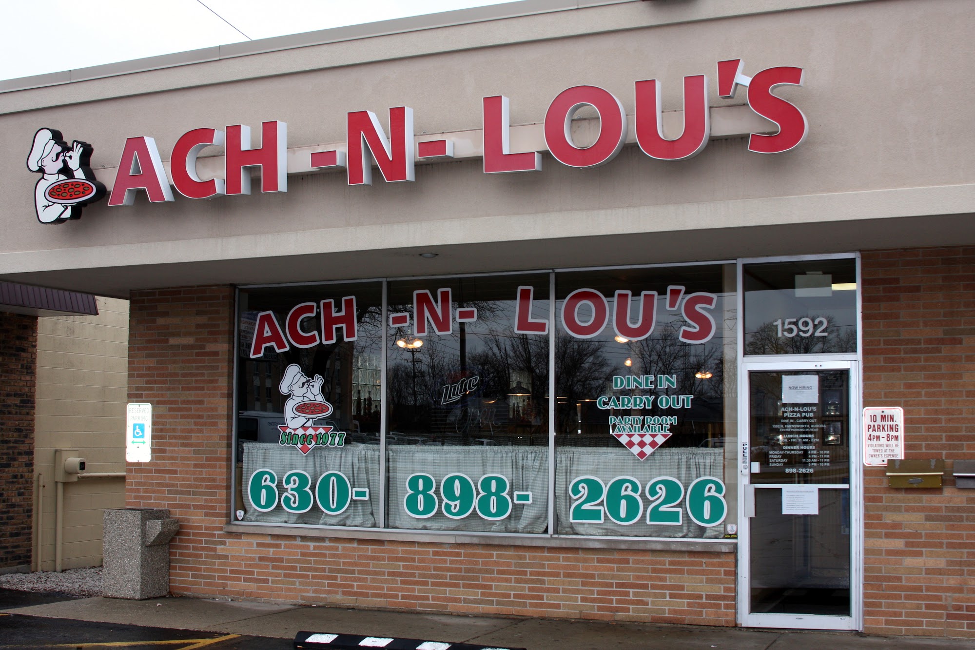 Ach-N-Lou's Pizza Pub