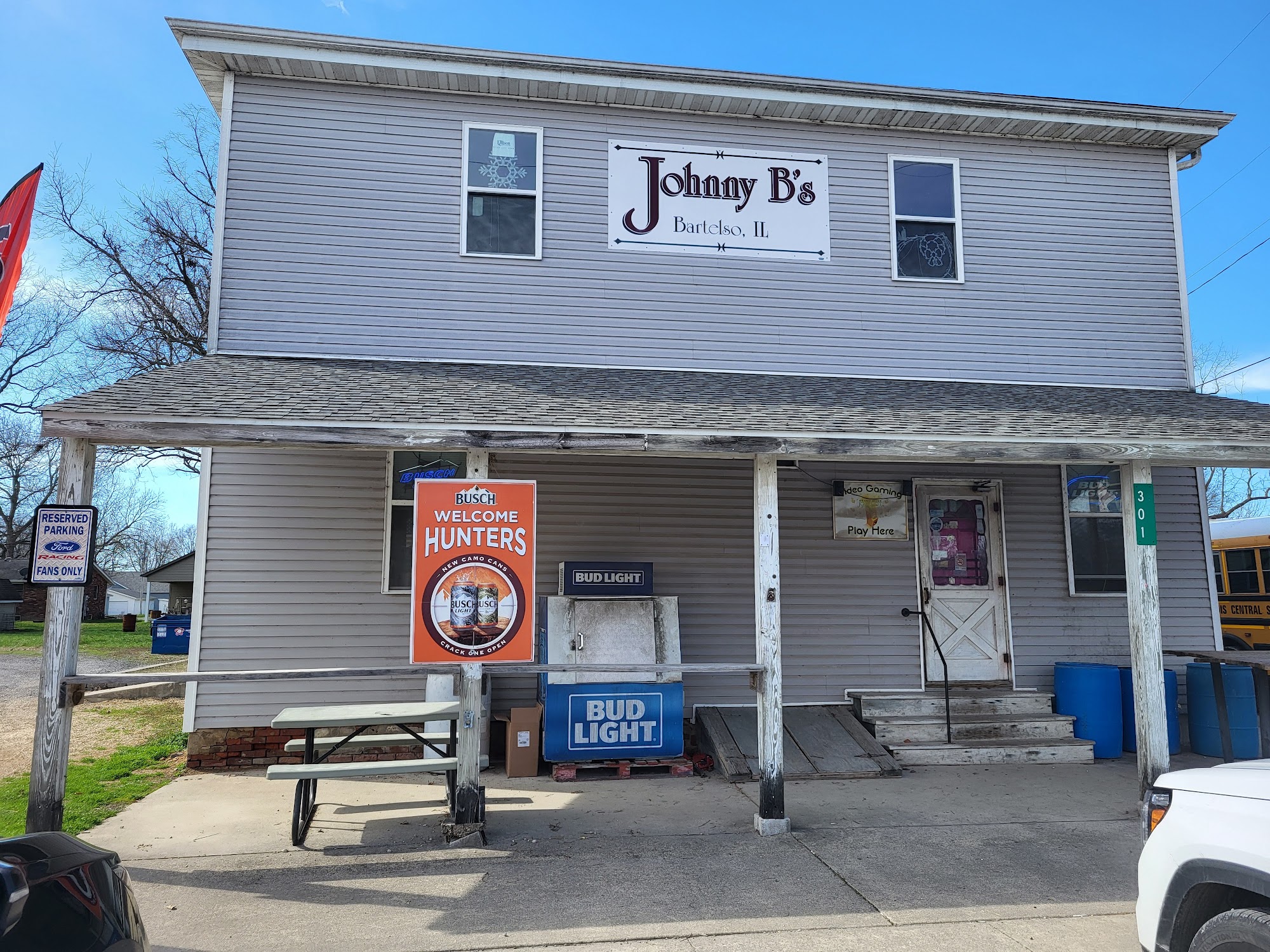 Jonny B's Tavern
