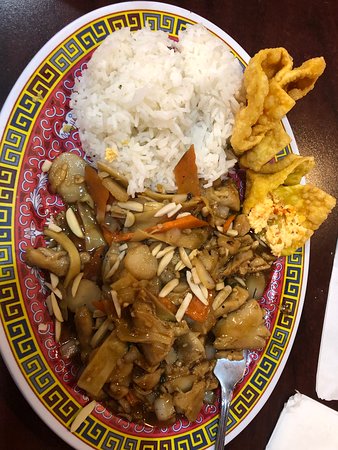Golden Dragon Vietnamese and Chinese