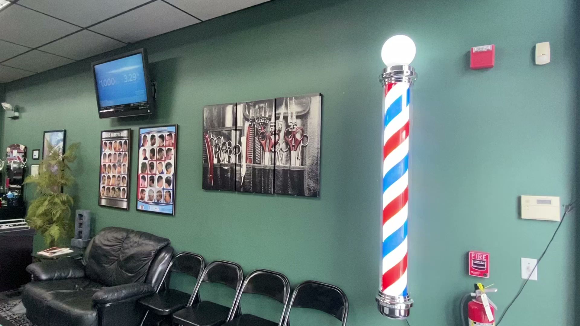 Barber Lounge
