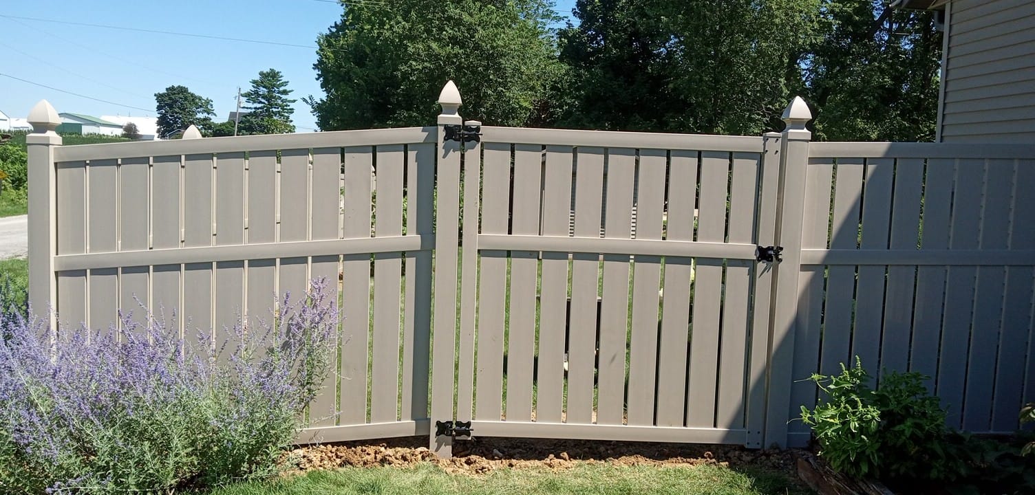 S & S Fencing, LLC