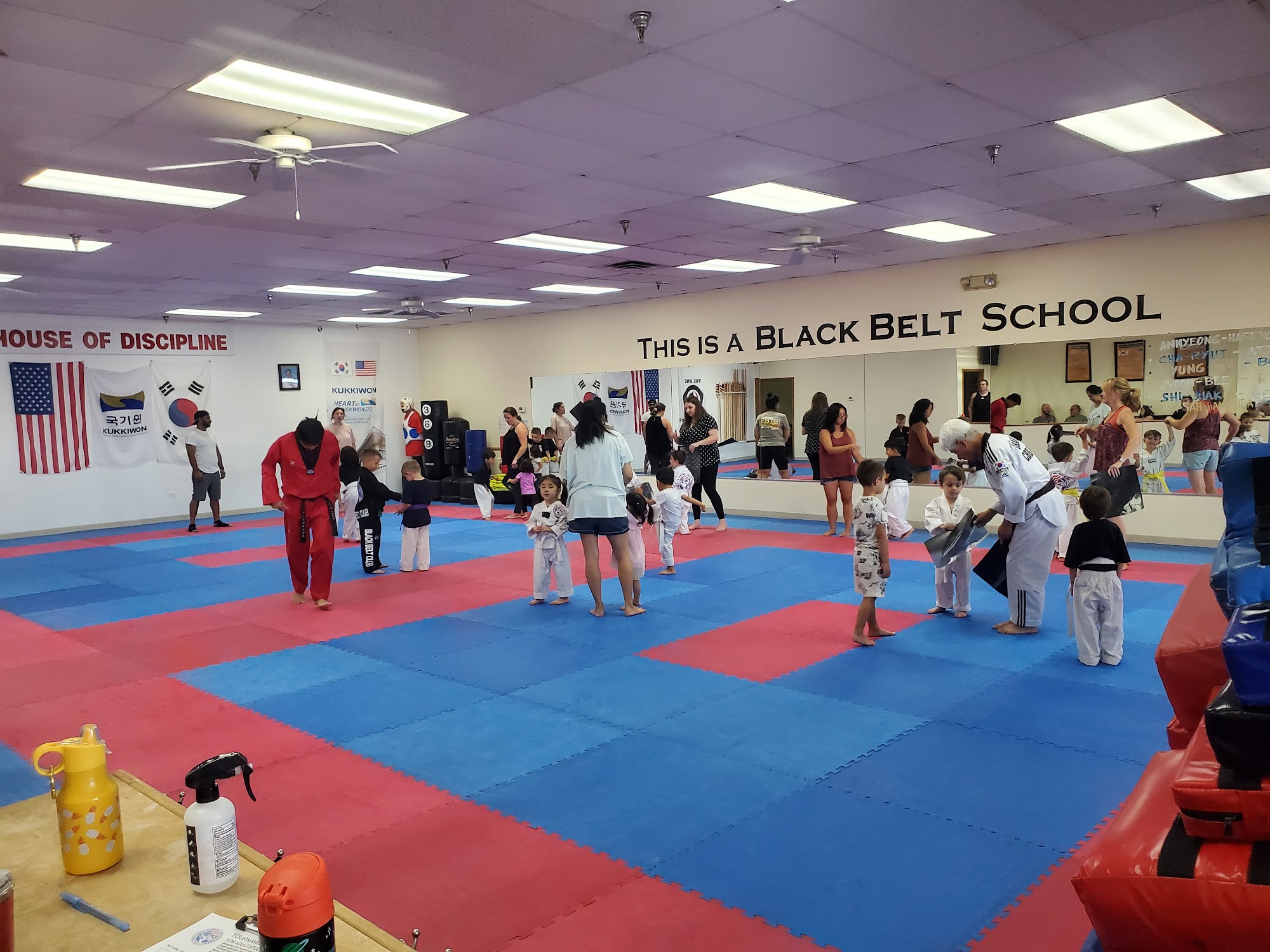 Lee's Martial Arts Academy