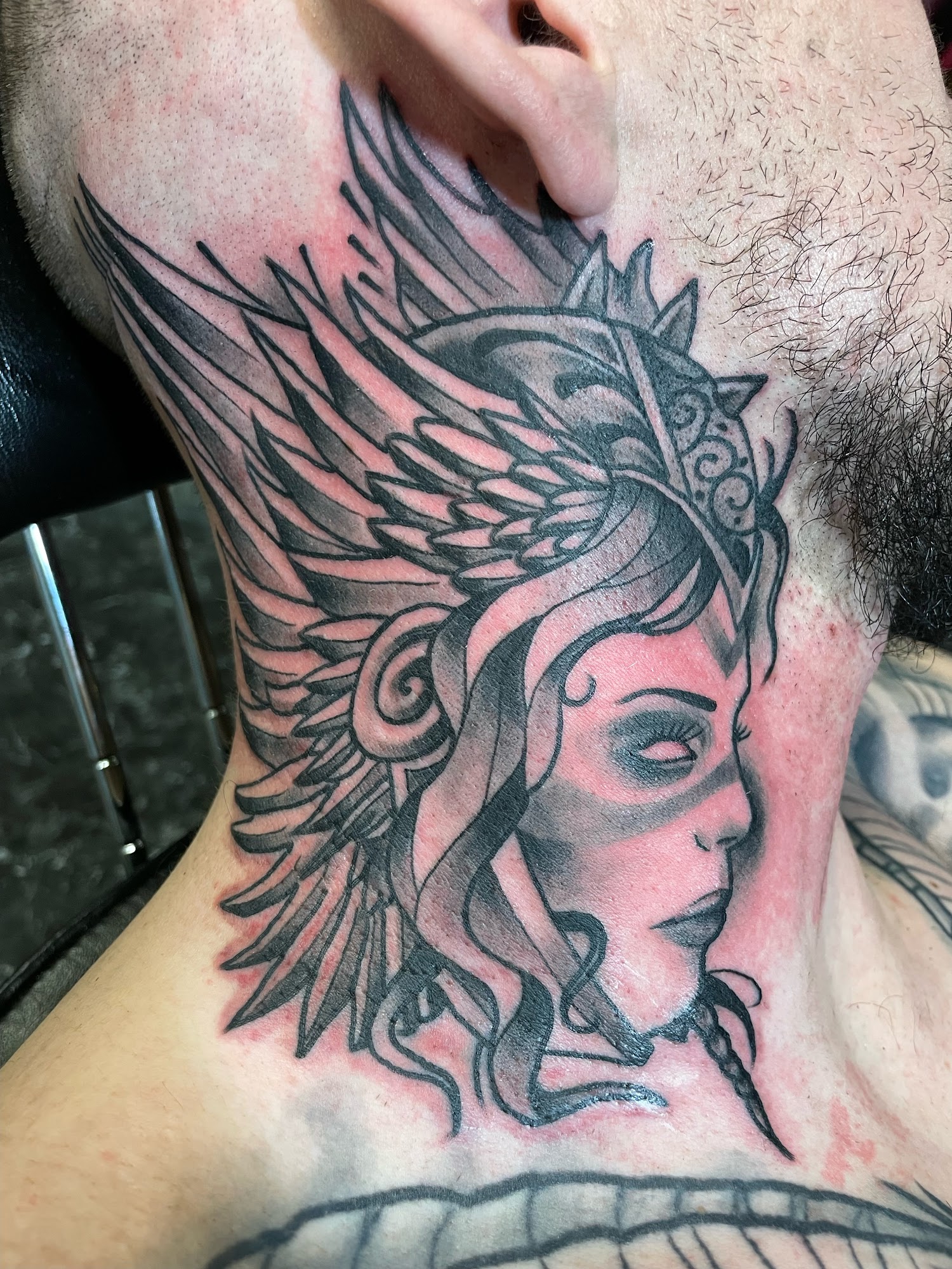 Red Moon Custom Tattoo & Piercing