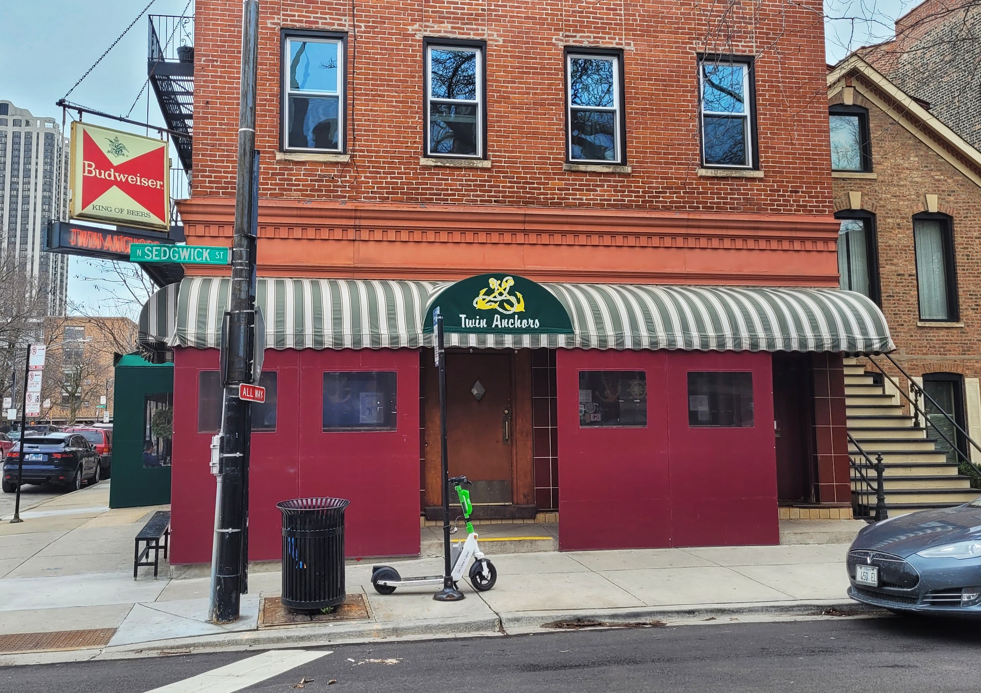 Twin Anchors Restaurant & Tavern, Chicago - Menu, Reviews (365), Photos ...