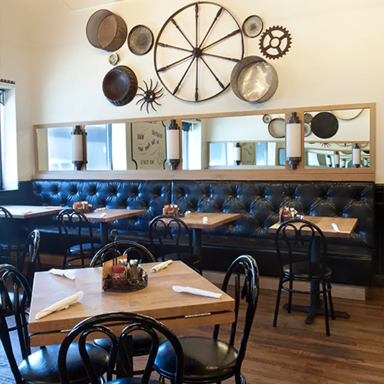 Photo credit: opentable