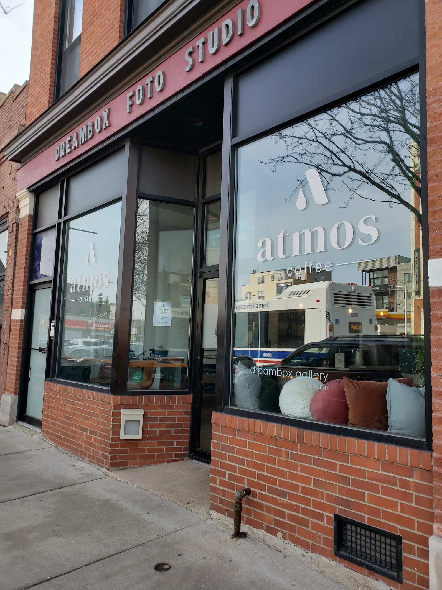 Atmos Coffee Shop