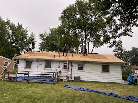 Crew Roofing 23839 N High St, Colona Illinois 61241