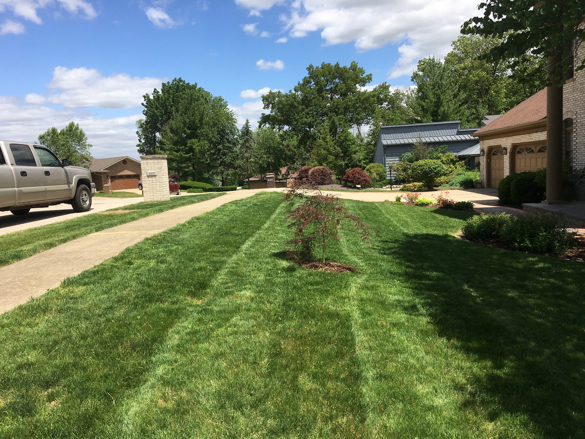 Red Line Lawn Care