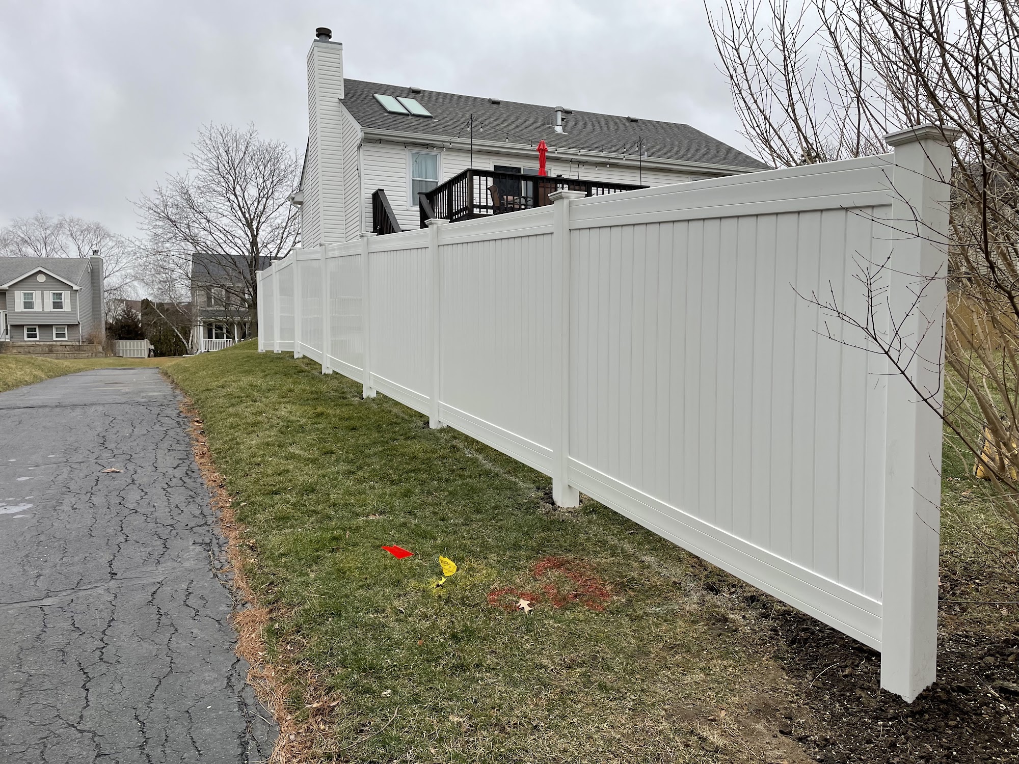 Accurate Fence and Deck, Inc. 296 Willow Creek Dr #2, Elburn Illinois 60119