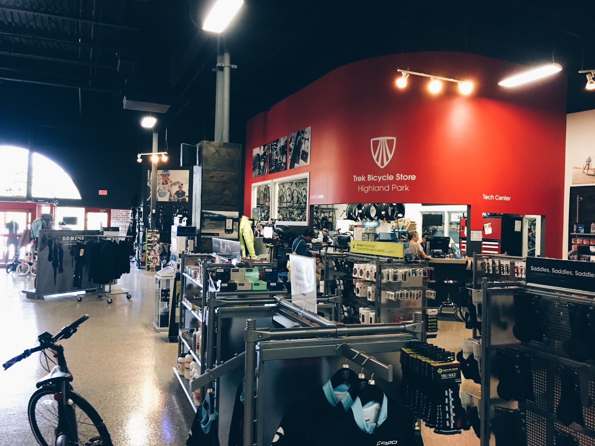 Trek Bicycle Store of Highland Park