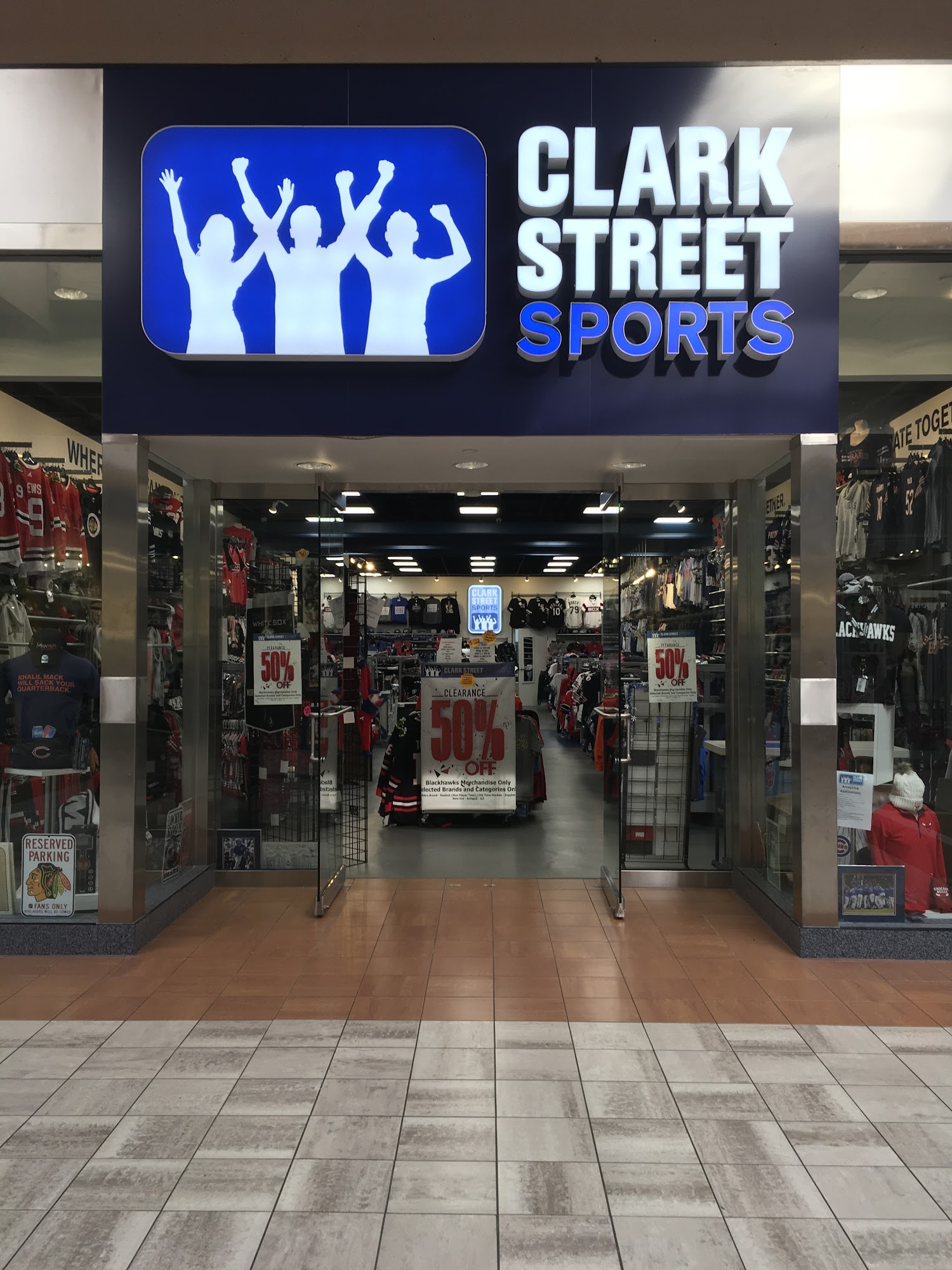 Clark Street Sports - Louis Joliet Mall