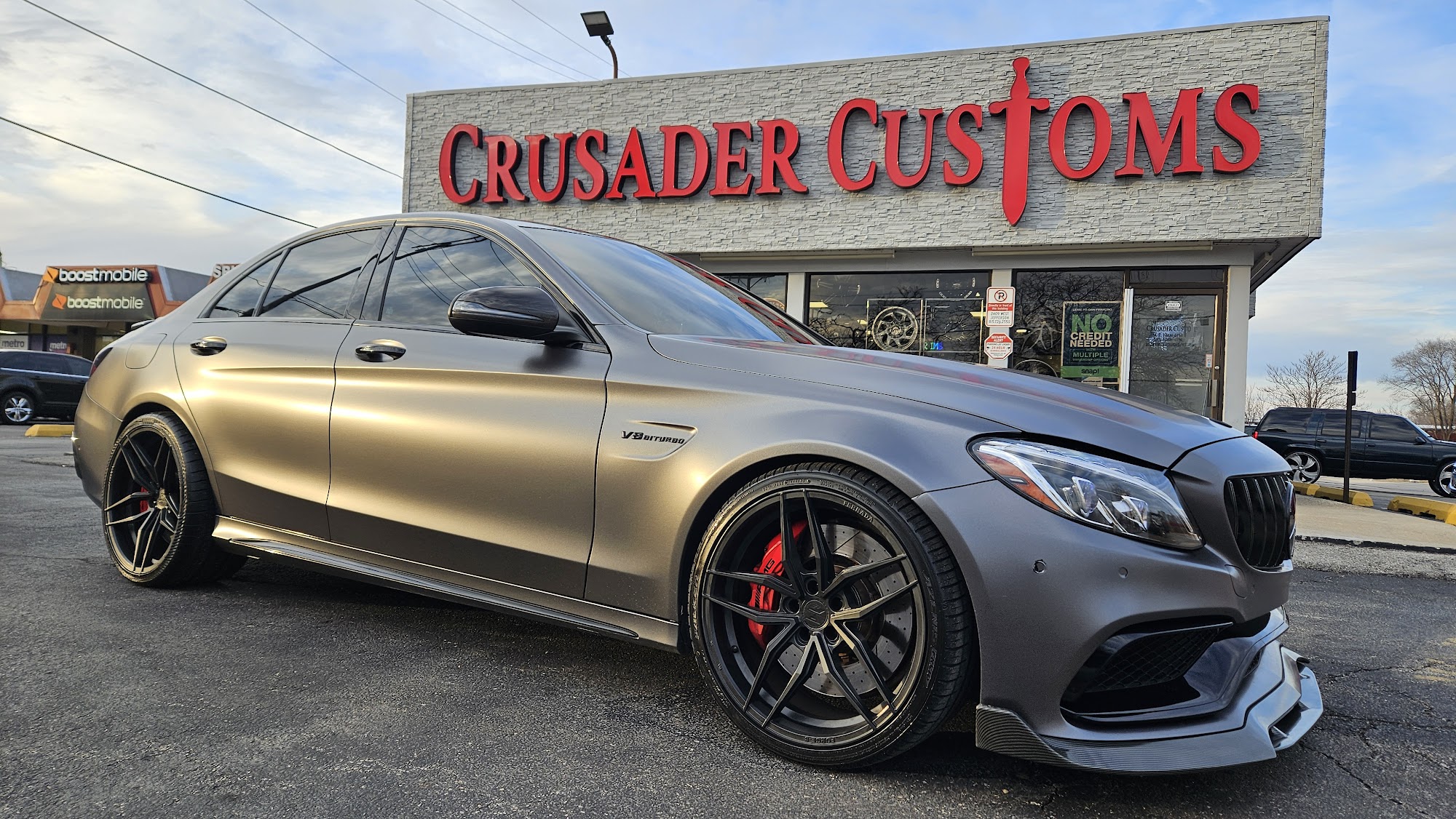 Crusader Customs