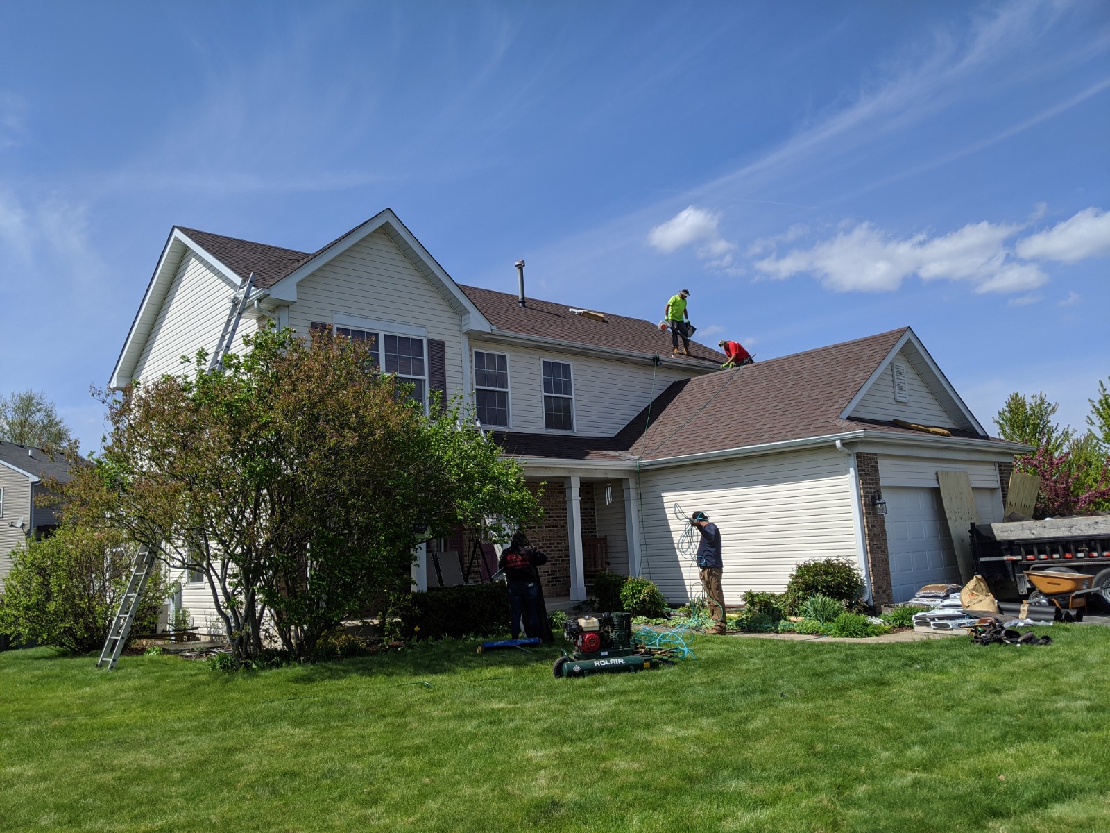 Amenity Roofing Siding & Gutters 21 Boulder Hill Pass, Montgomery Illinois 60538