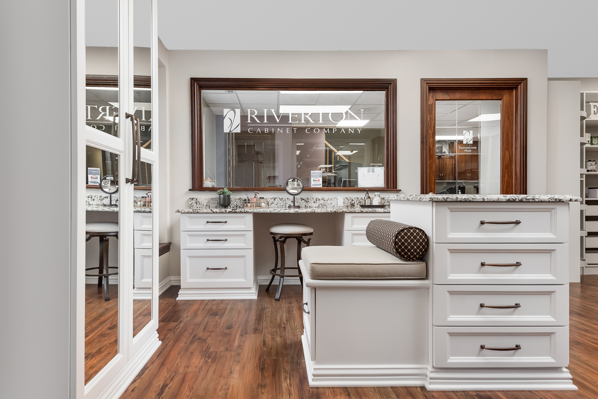 Riverton Cabinet Company