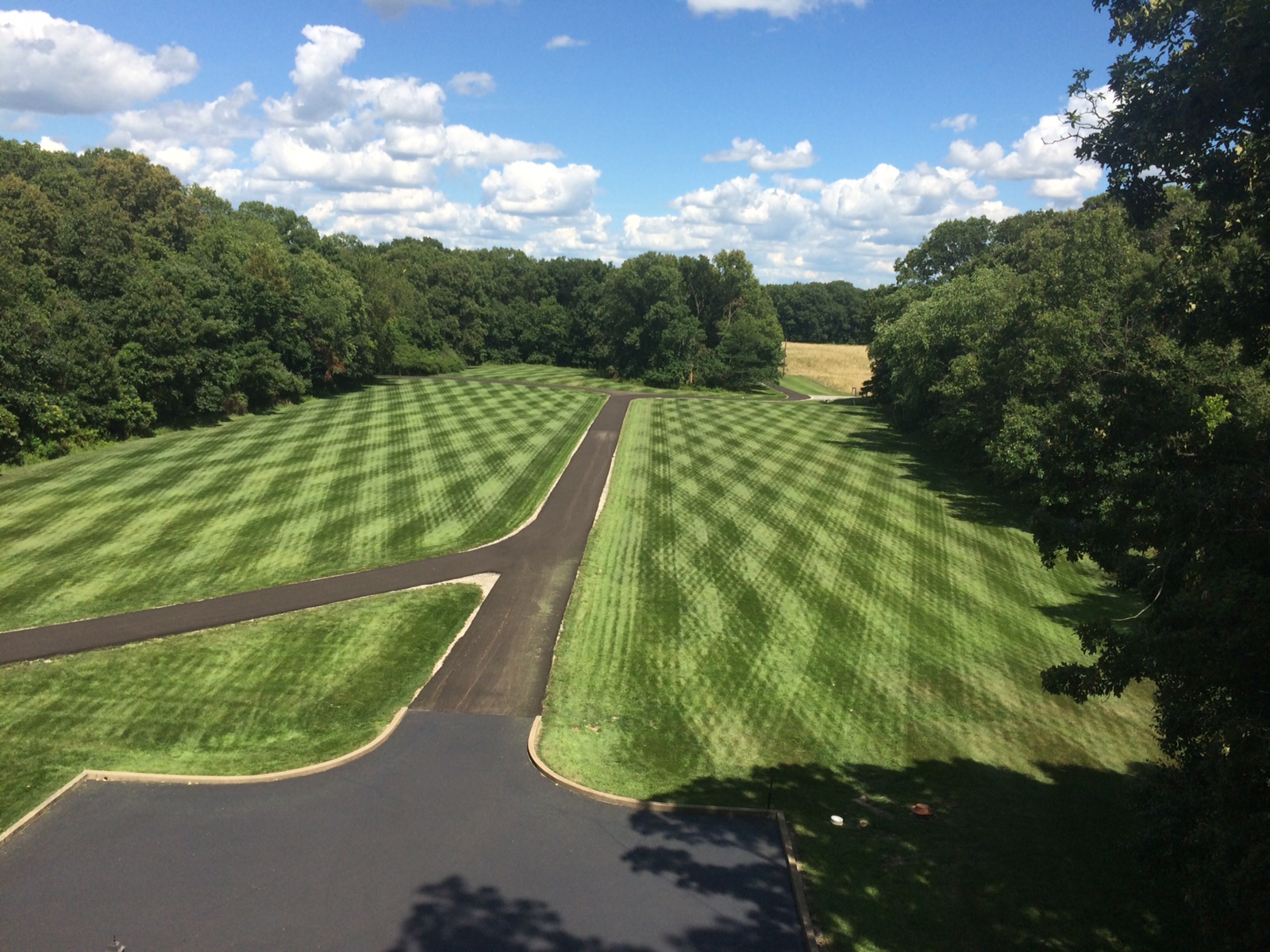 Lawn Perfection Inc. 15252 County Rd 650 N, Opdyke Illinois 62872