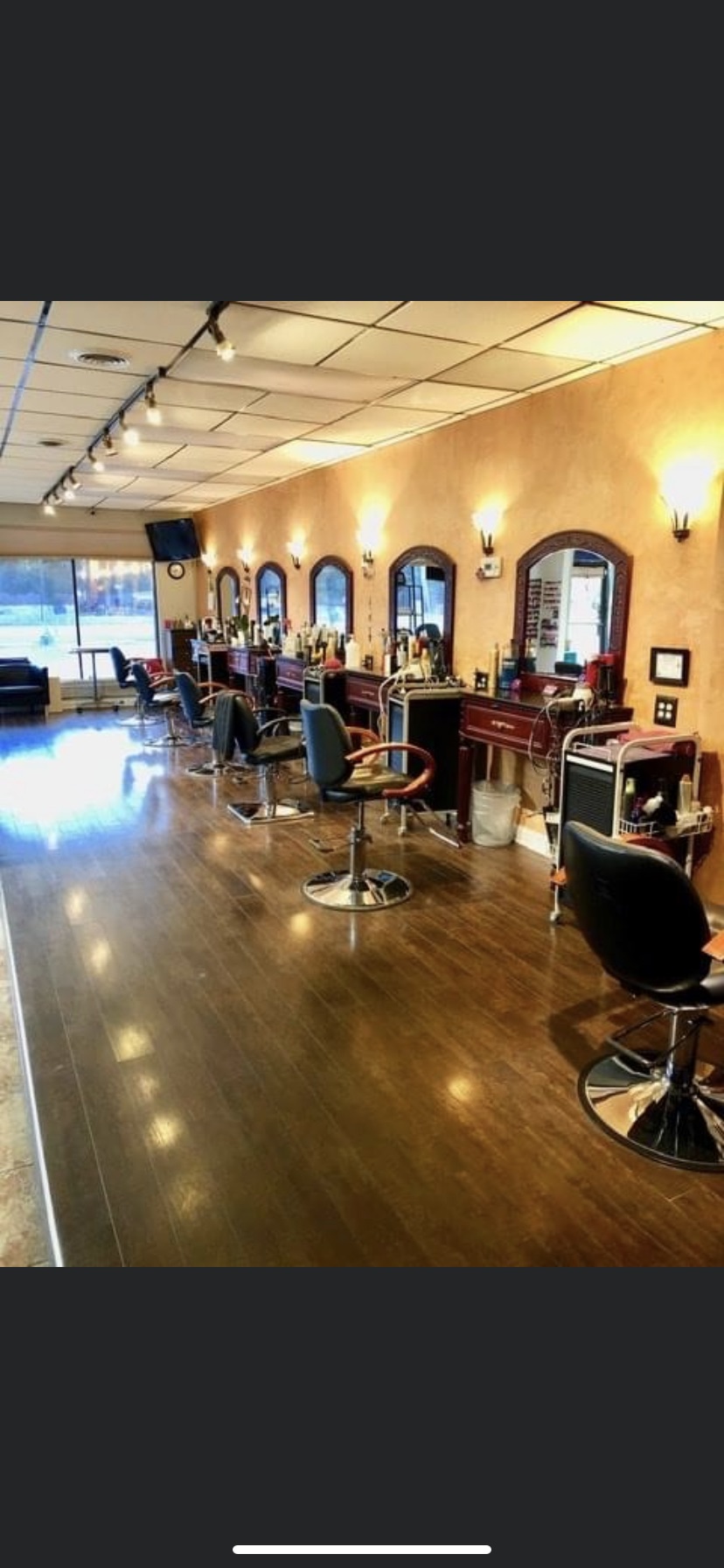 Taylor Nicole Hair Salon & Spa 10035 S Roberts Rd, Palos Hills Illinois 60465