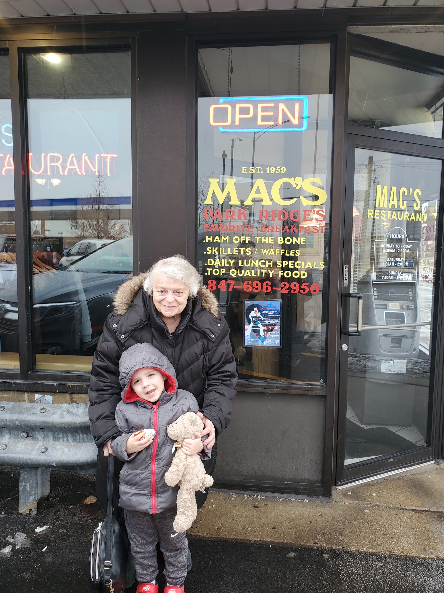 Mac's Restaurant