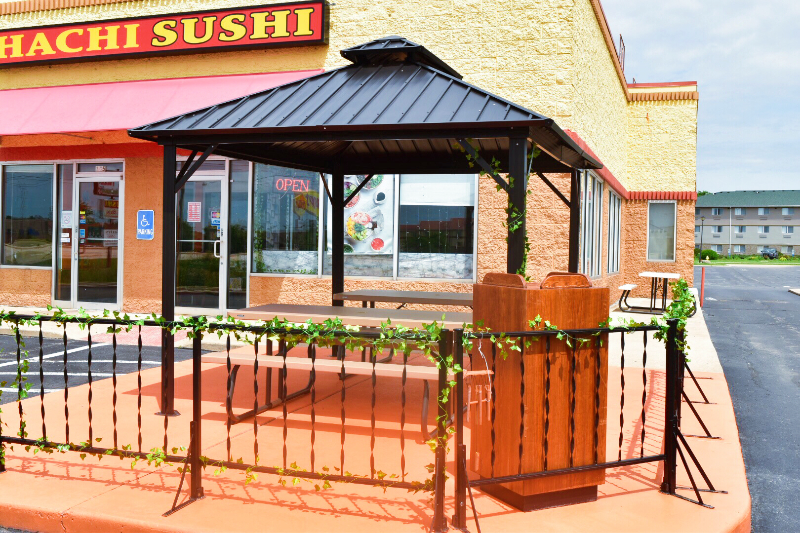 Hachi Sushi & Hibachi & Poké