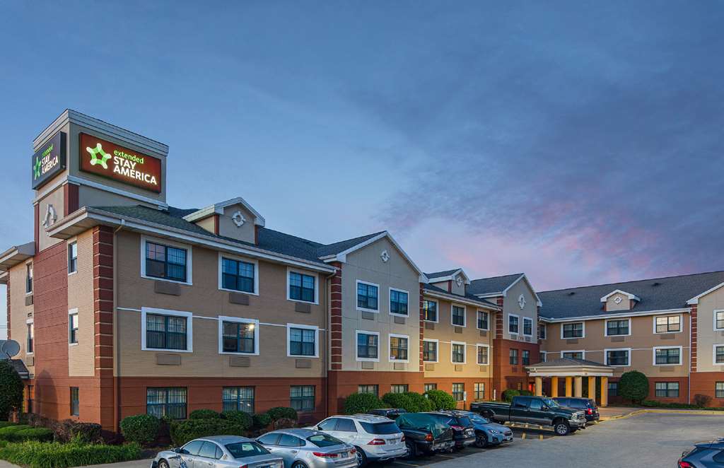 Extended Stay America - Chicago - Woodfield Mall