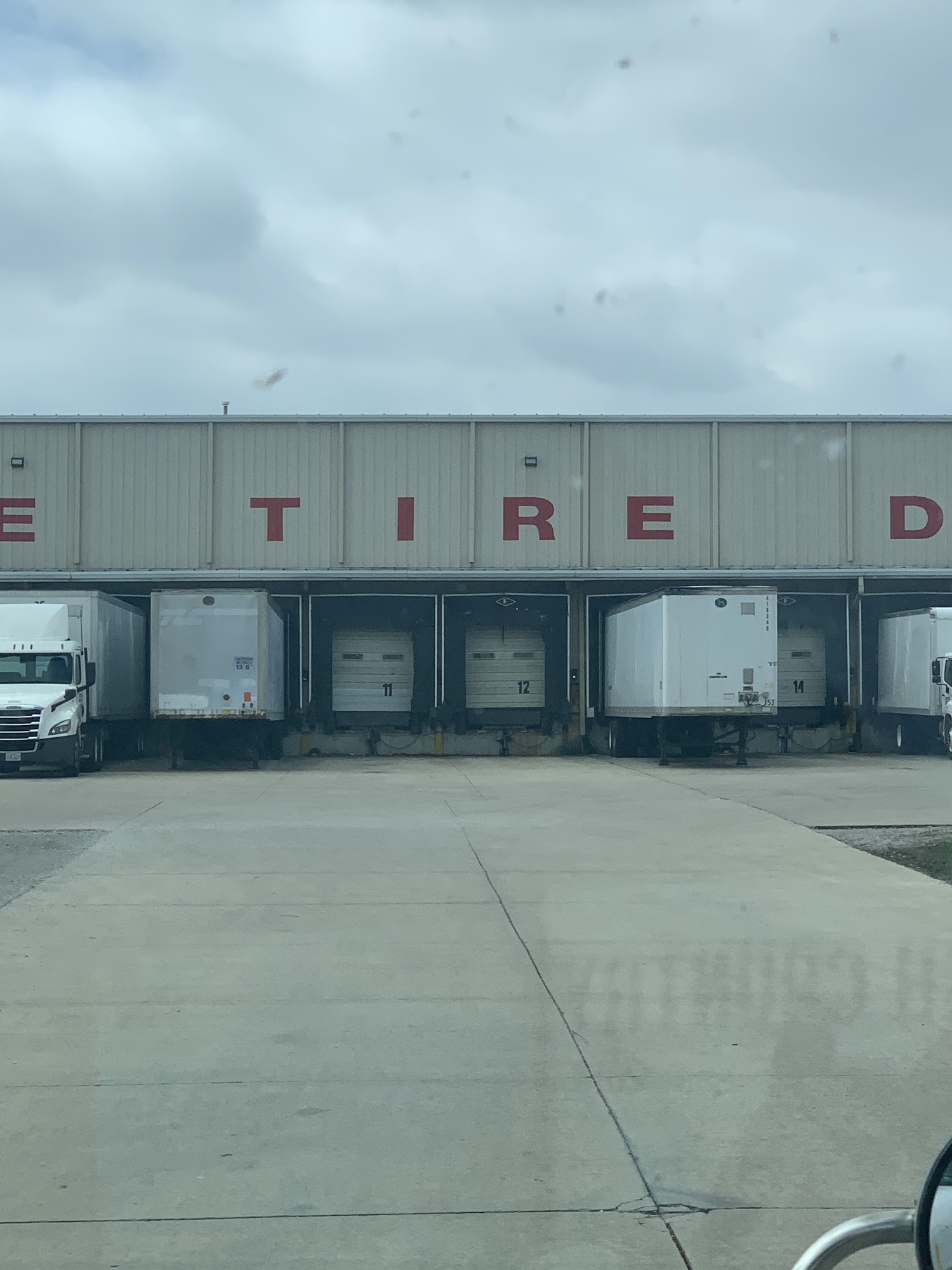 Statewide Tire Distribution Inc 2085 Wagner St, Vandalia Illinois 62471