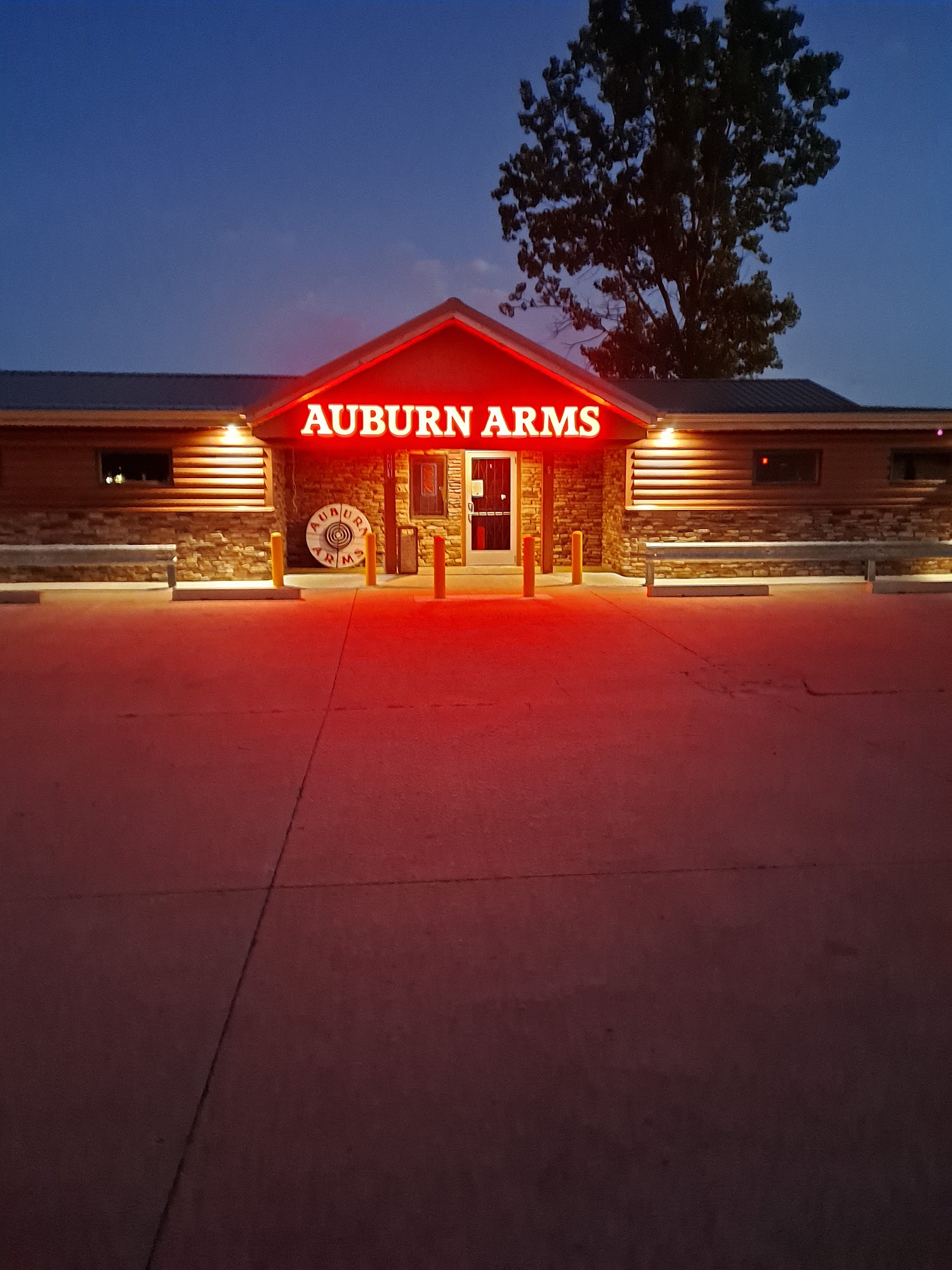 Auburn Arms