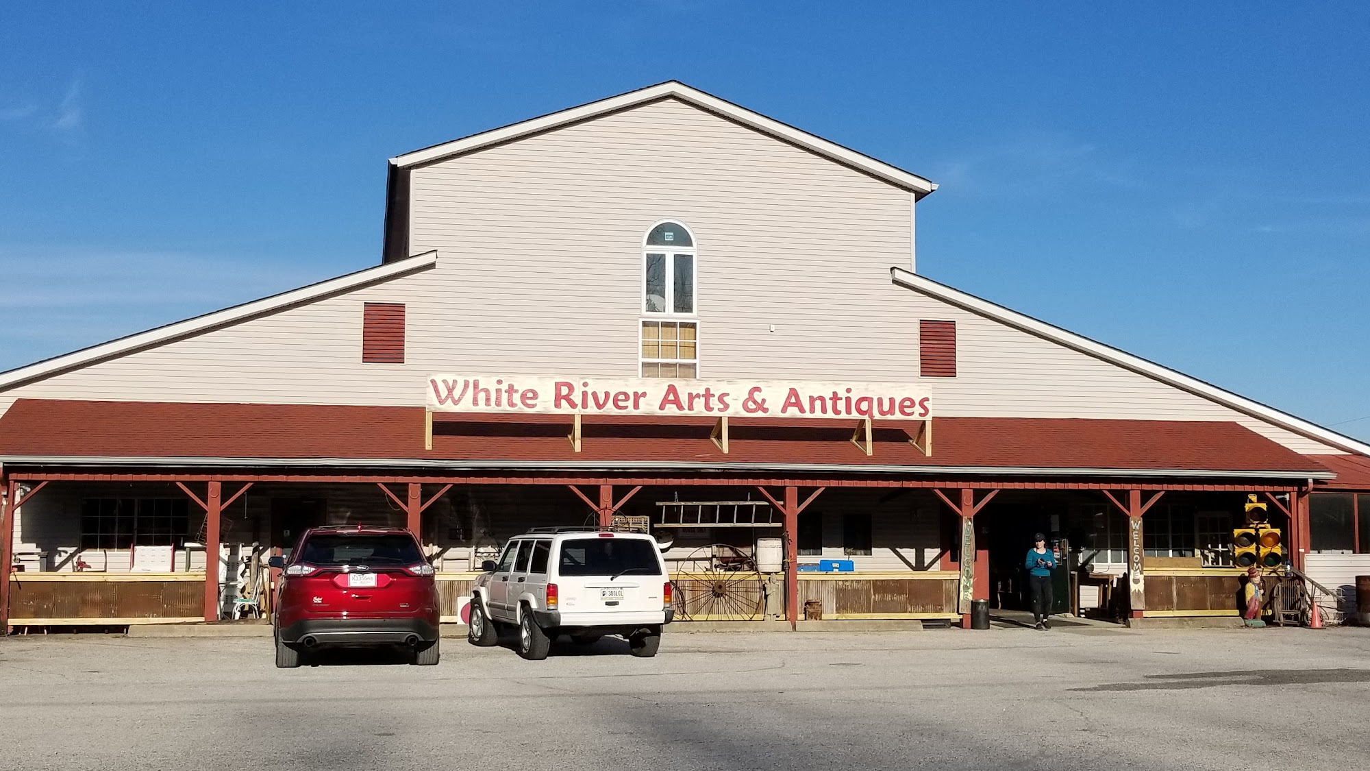 White River Arts and Antiques