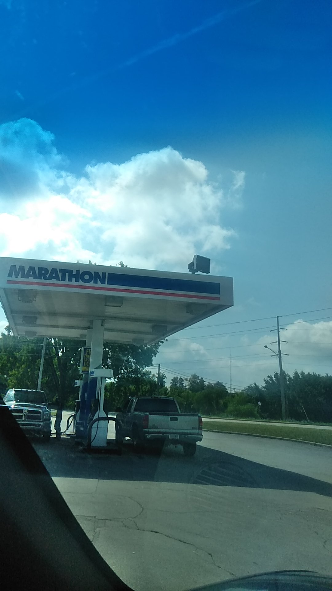 Marathon Gas