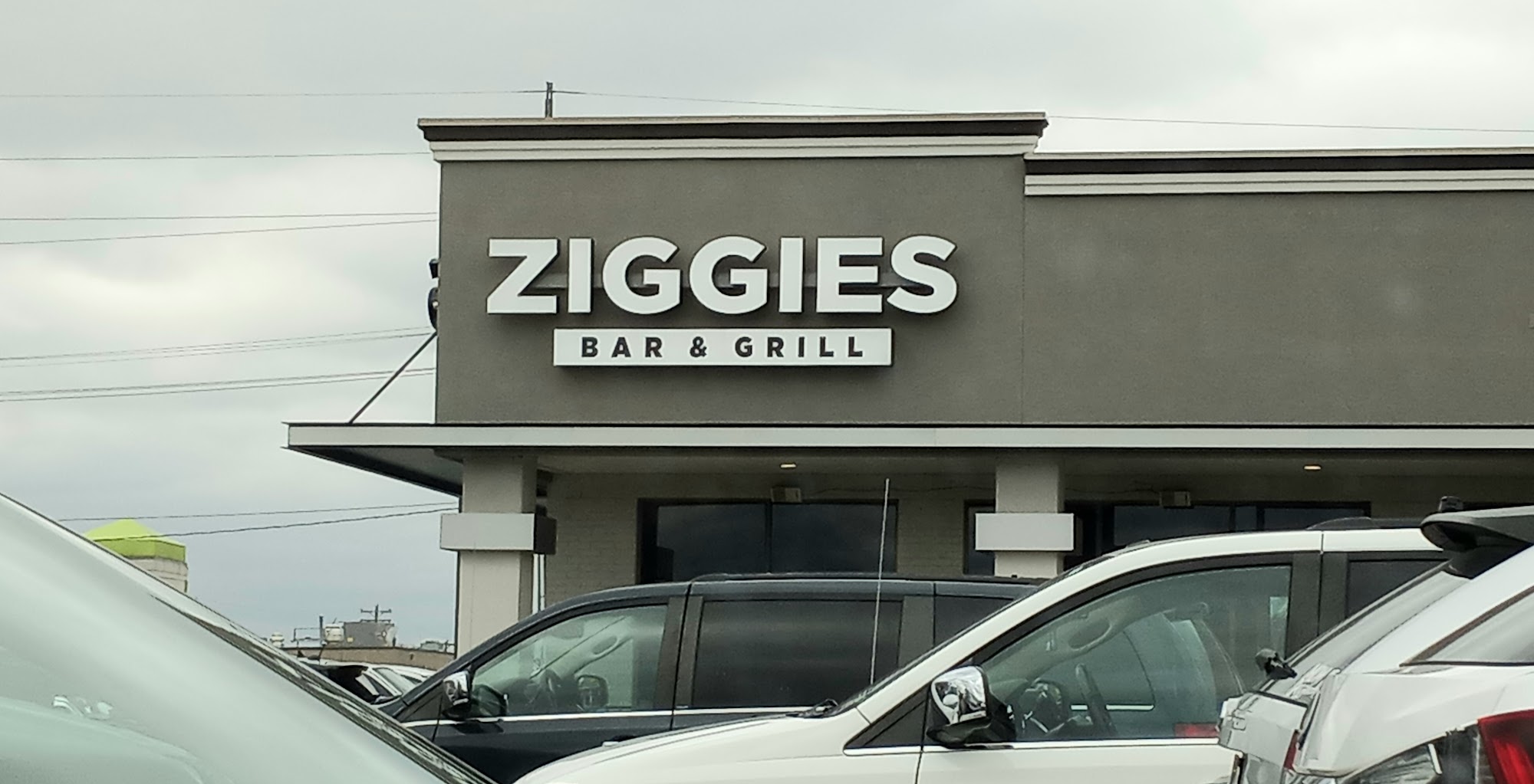 Ziggies Bar & Grill